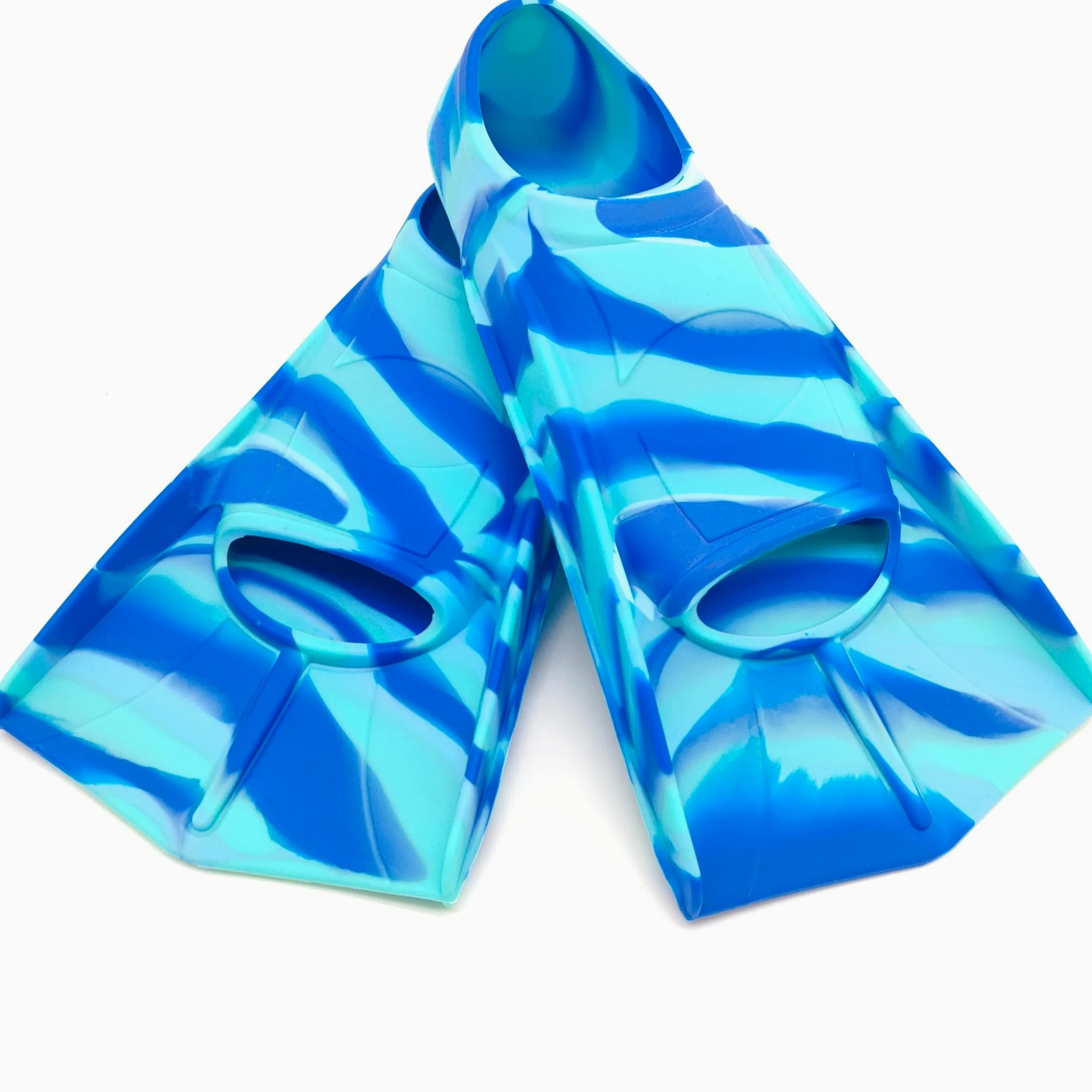 Cómodas aletas de entrenamiento de silicona flexibles para esnórquel y natación