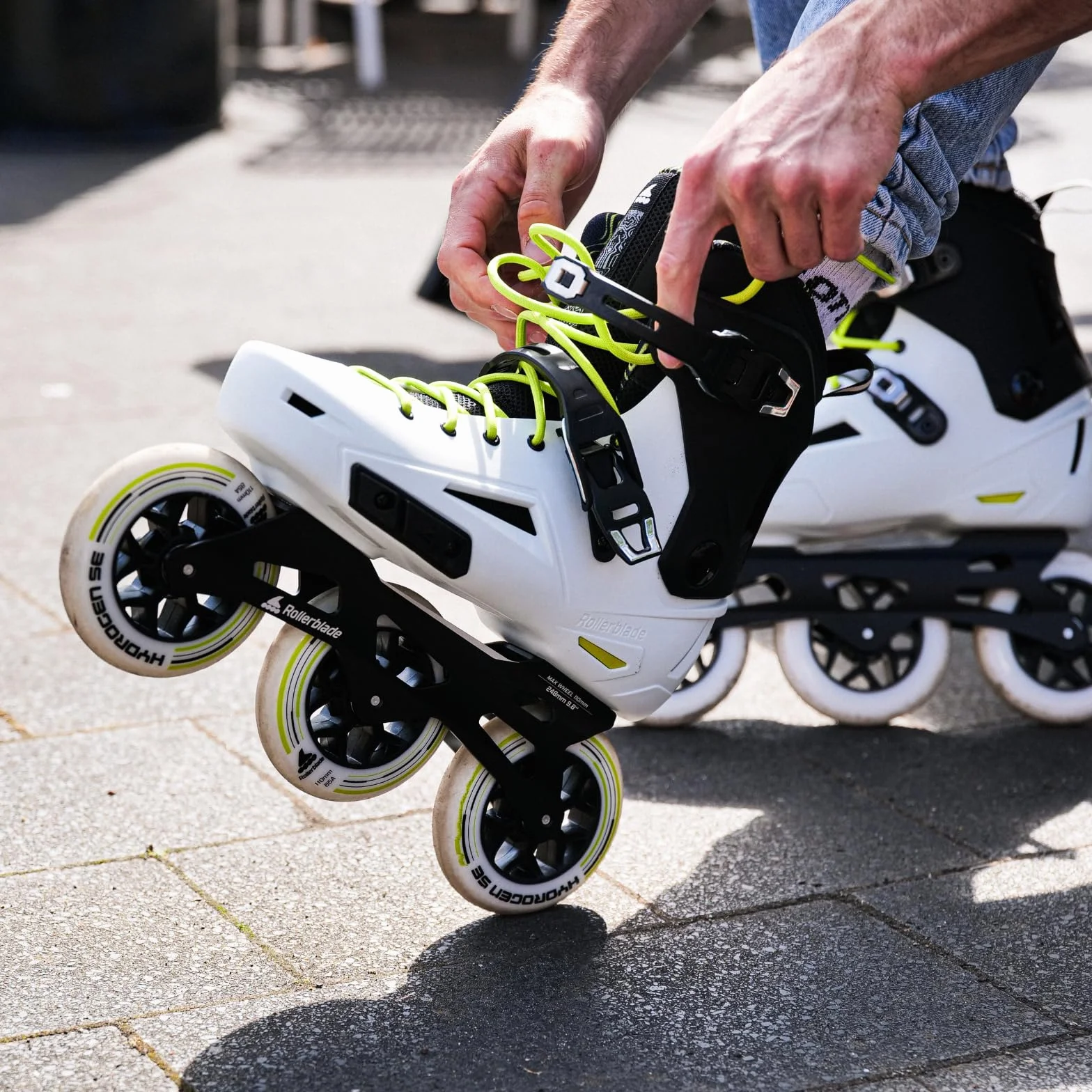 Wrotki rolki ROLLERBLADE Lightning 110 2024 Blanco Negro