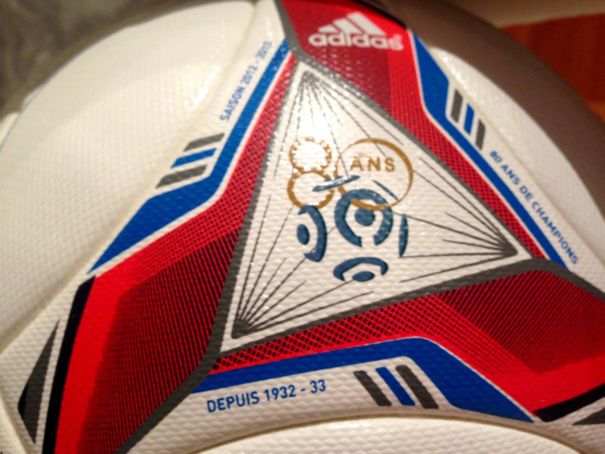 Adidas Balón de fútbol oficial de la Ligue 1 + caja