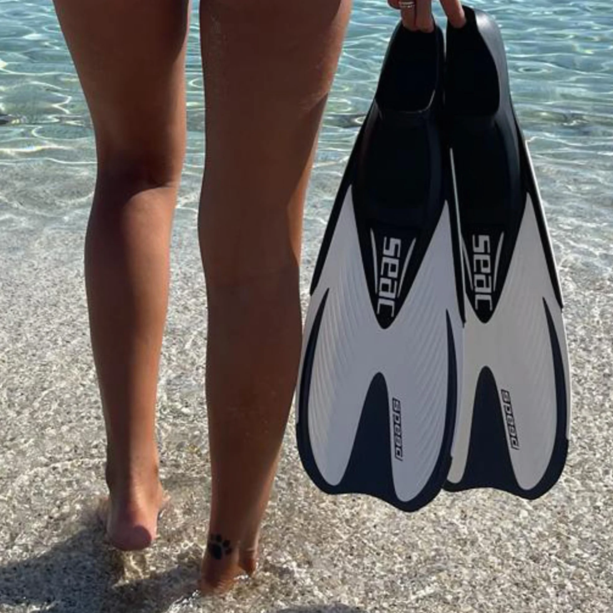 Seac Speed, Aletas de Snorkel para Mujeres, Hombres y niños con calzante Cerrado
