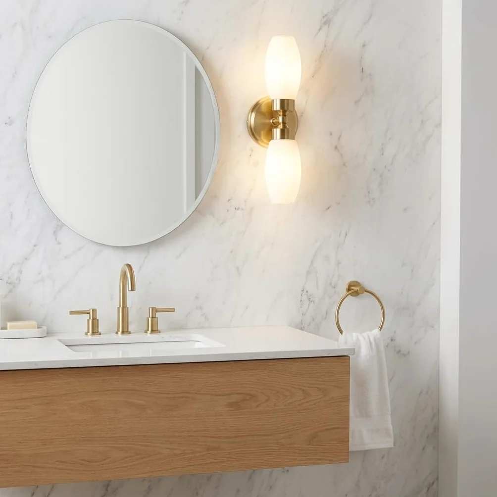 Alpinaluz Aplique de Pared para Baño dos focos E14 Cristal Opal Blanco Metal Dorado IP44
