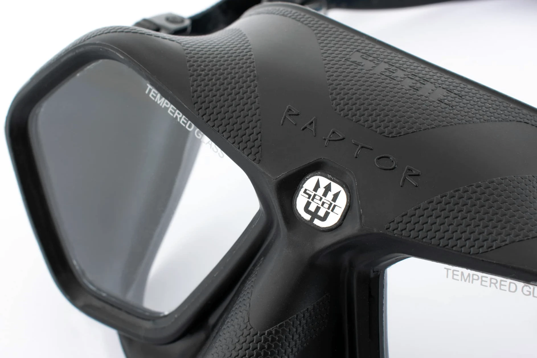 SEAC Raptor, Mascará De Volumen Reducido para Apnea Y Pesca Submarina