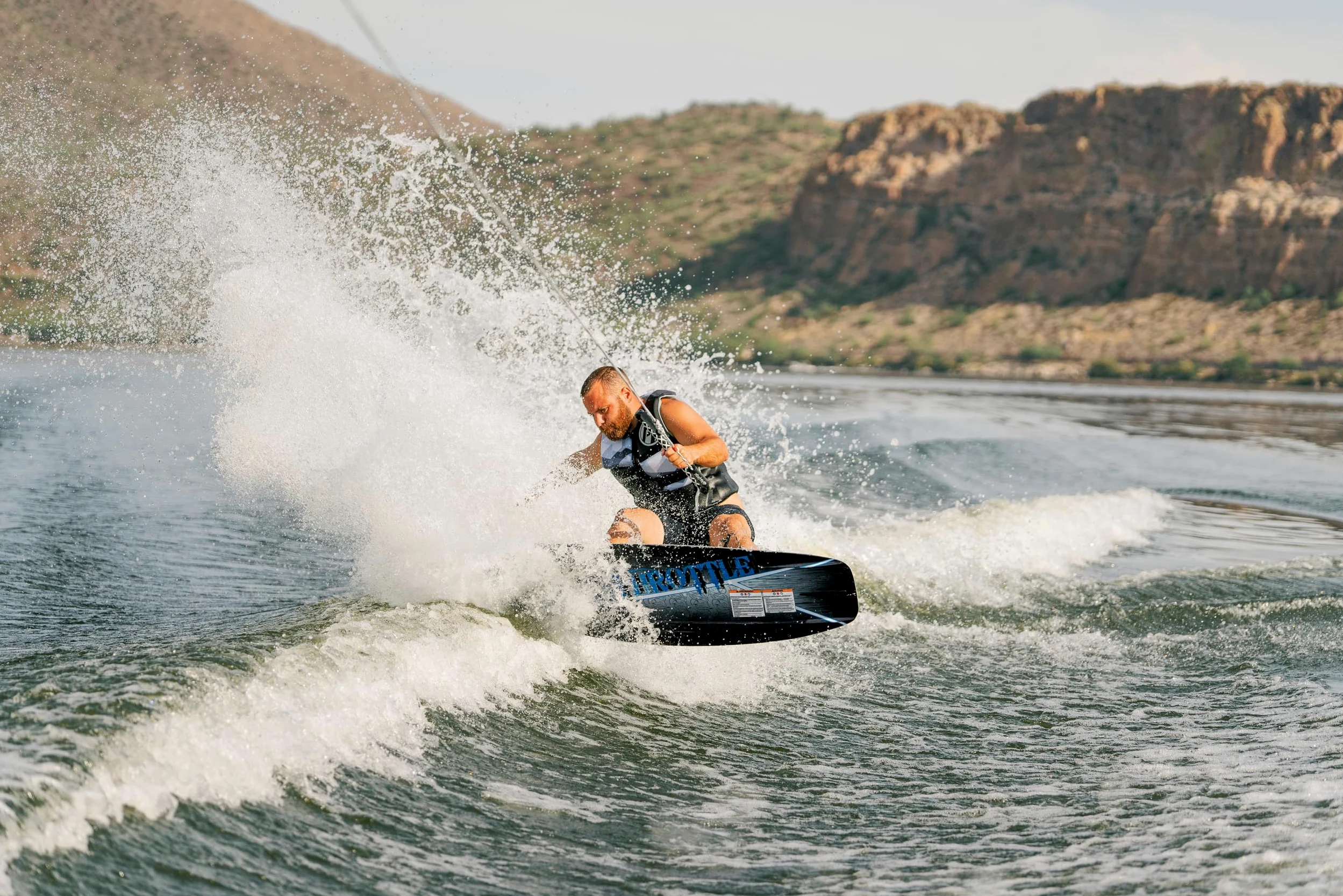 Absolute Outdoor Full Throttle Aqua Extreme Kit de Wakeboard (Negro/Azul, 55.1 x 21.6-inch/140 cm x 42 cm)
