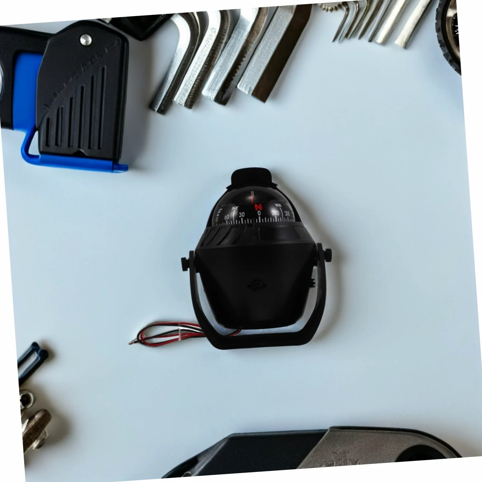 PRETYZOOM Brújula para Salpicadero de Coche Brújula de Navegación con Luz Nocturna LED Accesorio para Coche Moto Todoterreno y Exploración al Aire