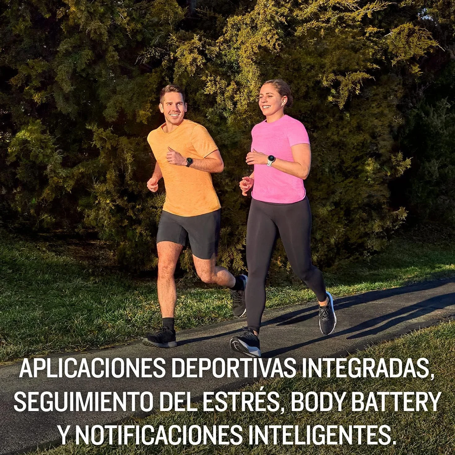 Garmin Forerunner 55 Reloj Inteligente para Running con GPS, Planes de Entrenamiento, Seguimiento del Bienestar, Blanco