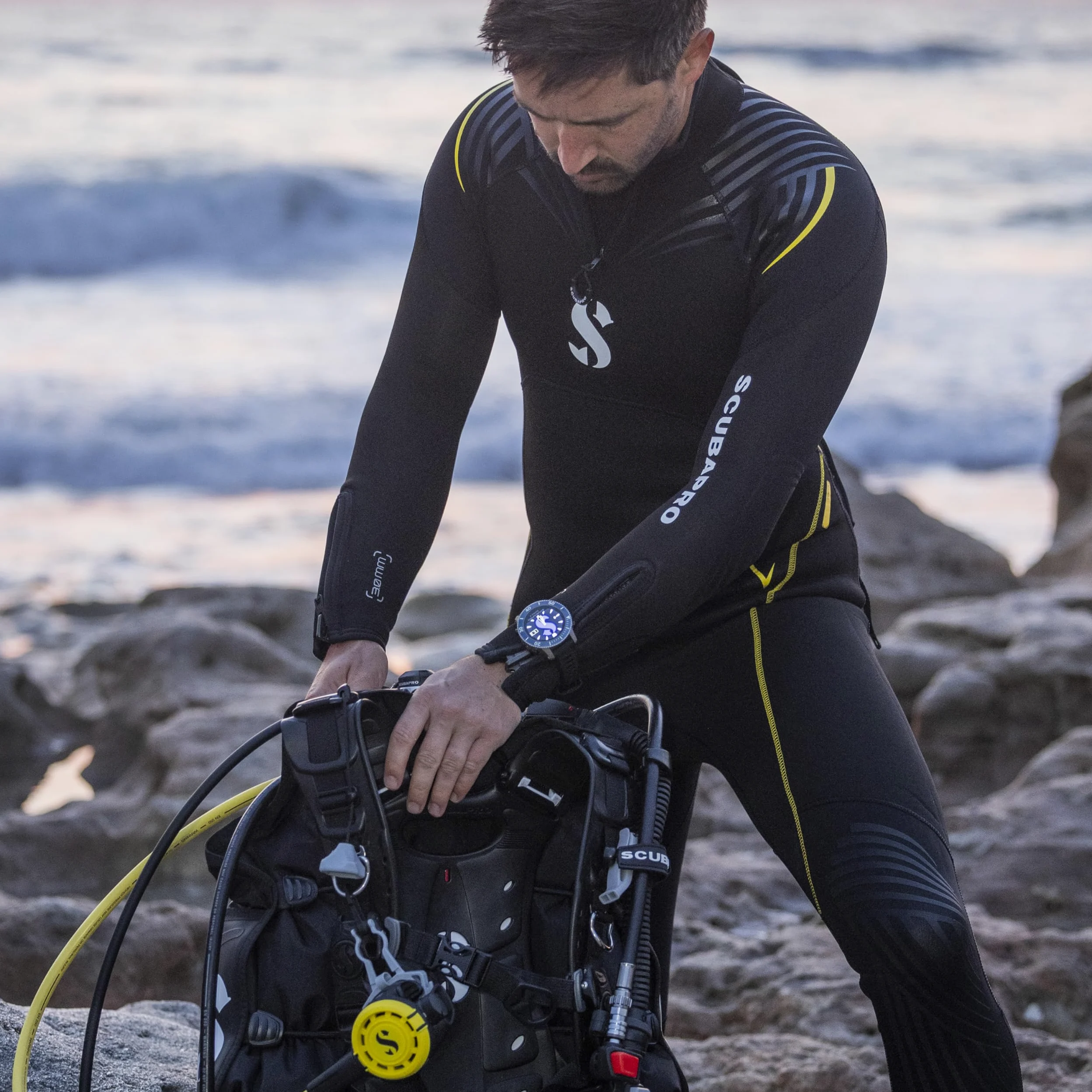 SCUBAPRO Galileo 3 Ti - Ordenador de Buceo de muñeca