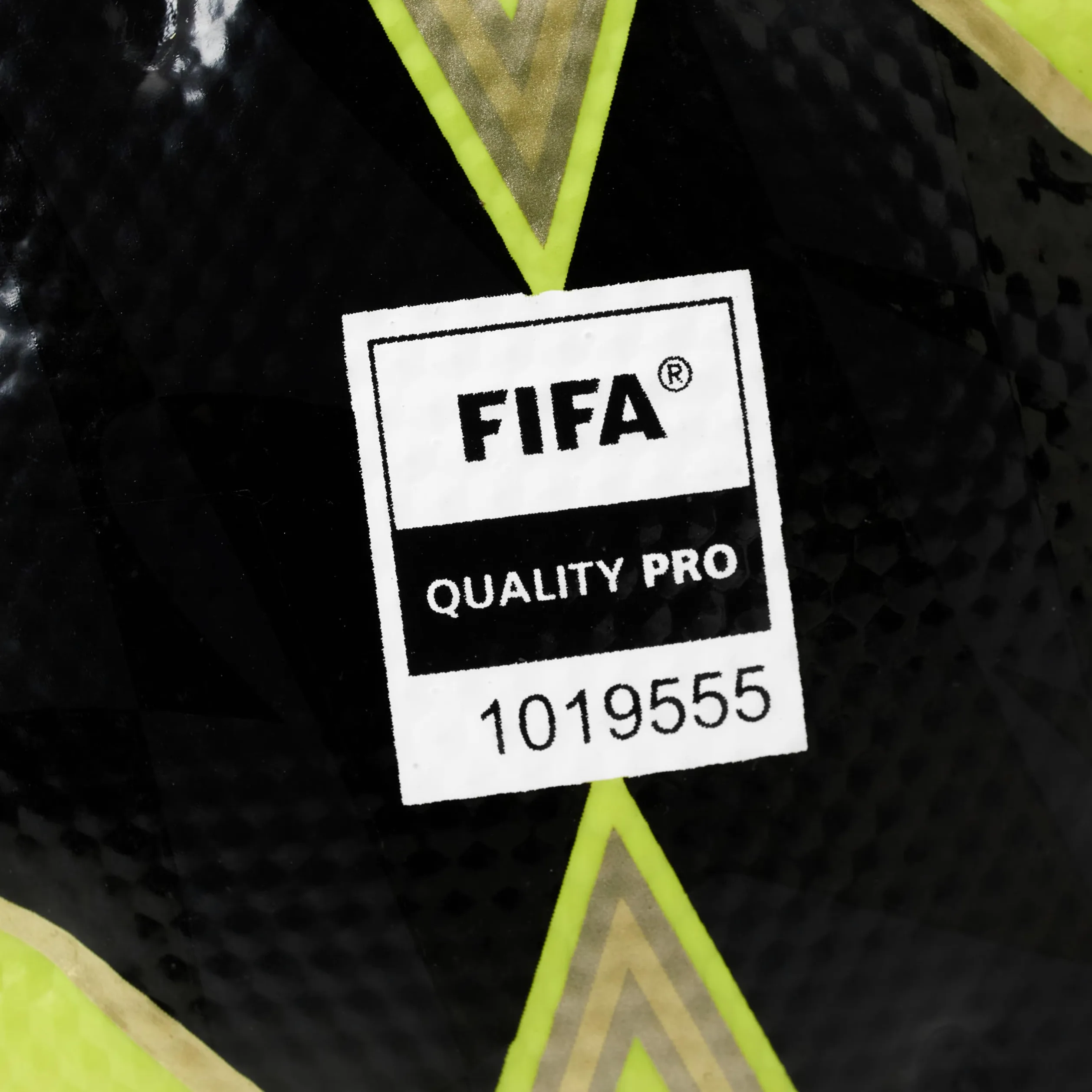 Mitre WFA Cup Winn R Ultimax Pro2526 Fútbol para Unisex Adulto, Verde/Gold/Púrpura, 5
