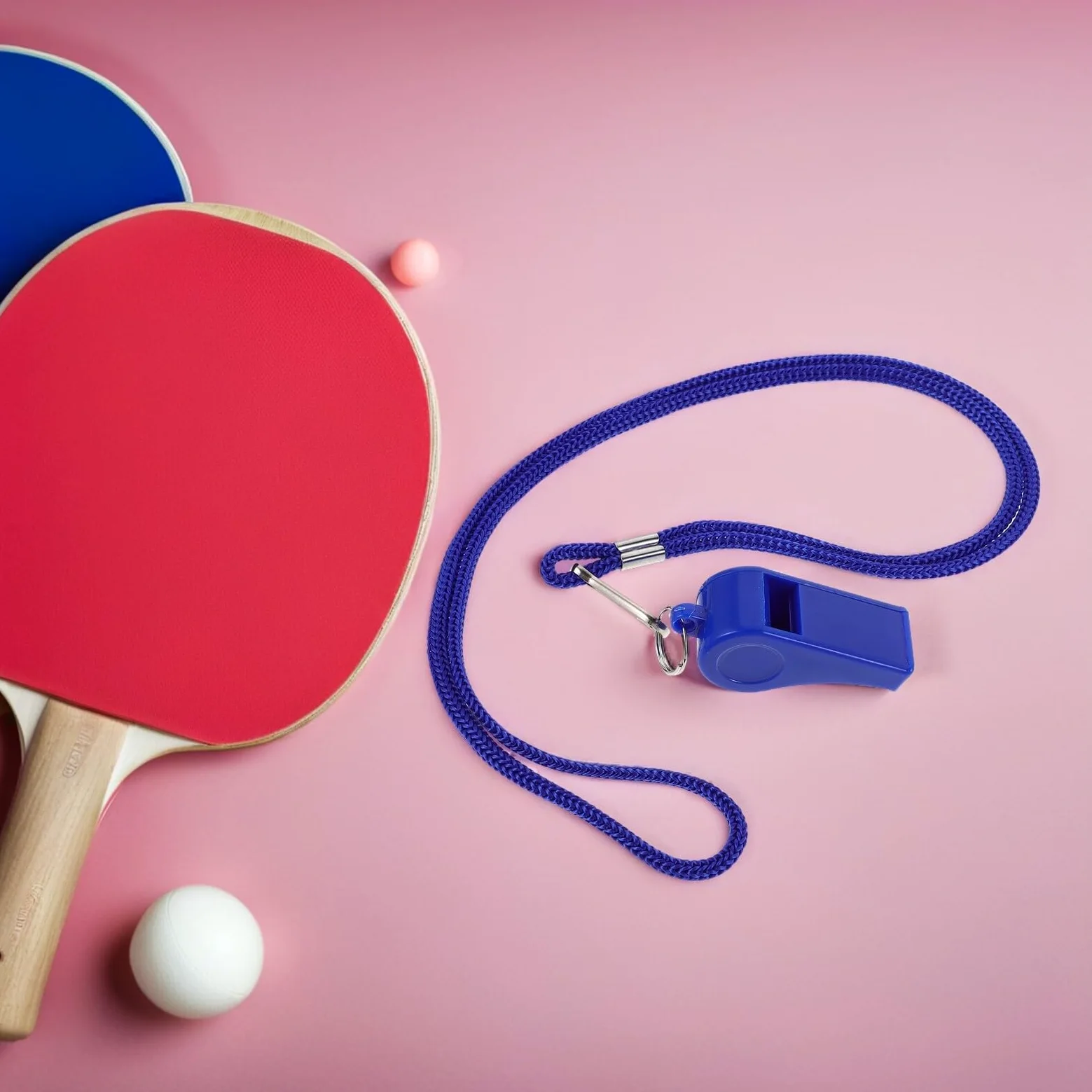 36 Piezas Silbatos Plásticos con Cordón Azul Silbato de Emergencia para Sonido Fuerte para Árbitros de Fútbol Deportes Campamento y Actividades