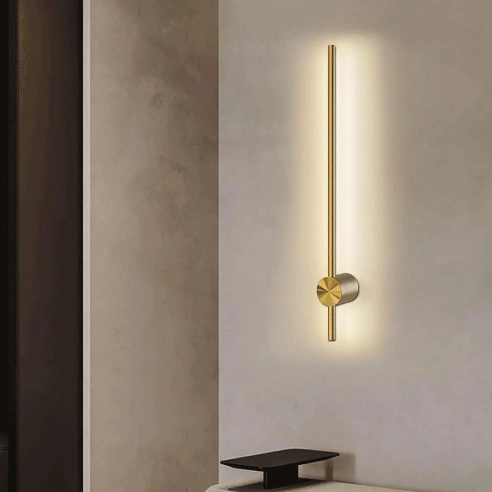 Lámpara Aplique de Pared LED Lineal Dorado 3000K Rotación 330° Ajustable