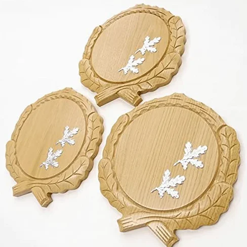 GTK 3 placas de cuña talladas de roble claro AF 19 cm con 6 hojas de roble portada de aluminio para cuñas, tabla de especias, cartel para trofeos