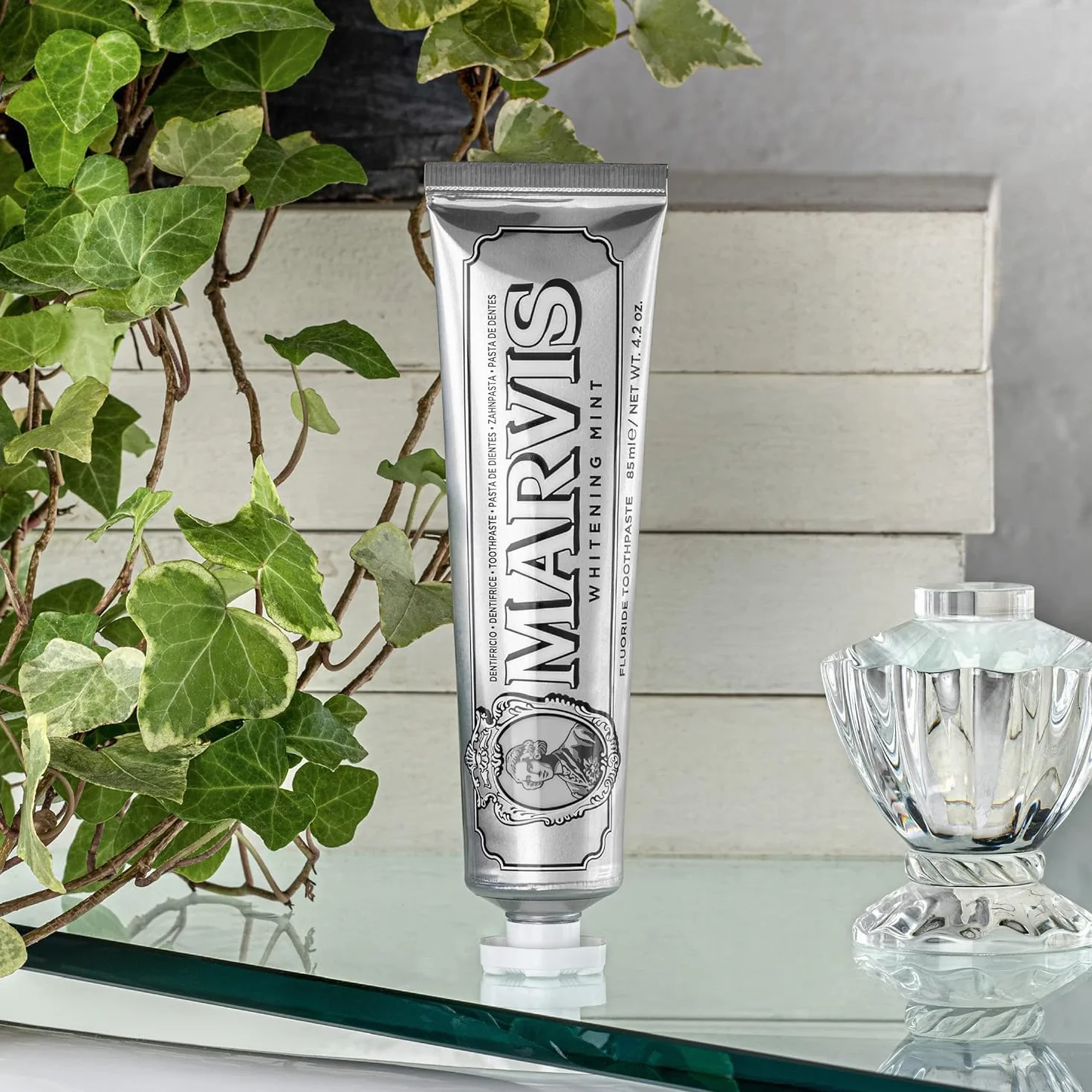 Marvis Pasta de dientes blanqueante de menta 85 ml gel dentífrico