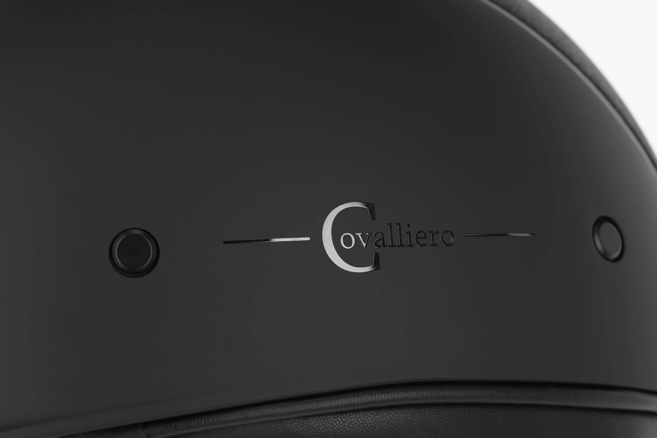 Covalliero Casco de equitación Eclipse, sistema de disco, sistema ERT, sistema de ventilación, carcasa de ABS, certificado EN1384:2023, aplicación brillante, negro mate, 58-61 cm