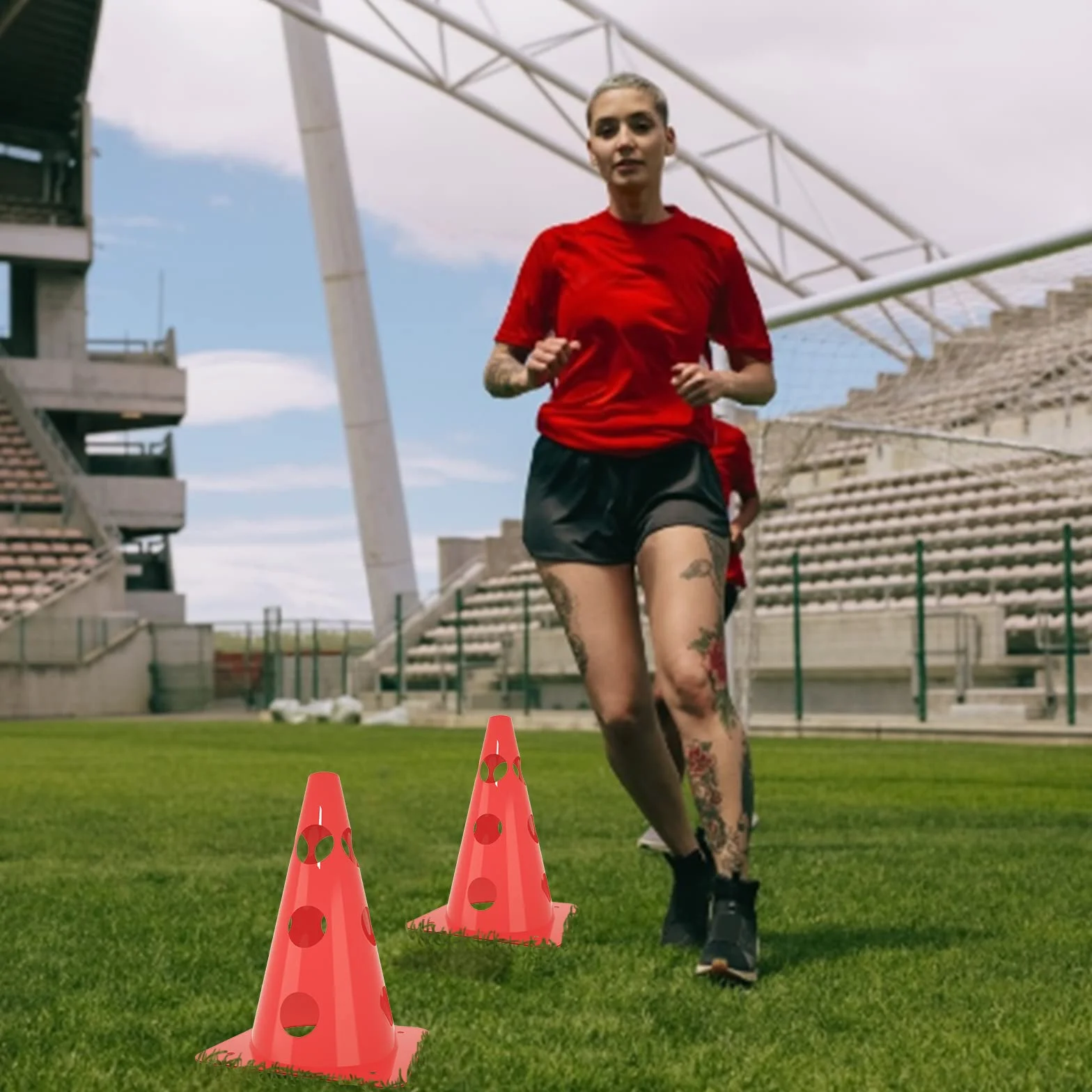YRHome Juego de 6 tornillos de agilidad para entrenamiento de coordinación, accesorios de entrenamiento de agilidad, 12 conos multiusos y 6 barras de altura ajustable, combinaciones multifuncionales