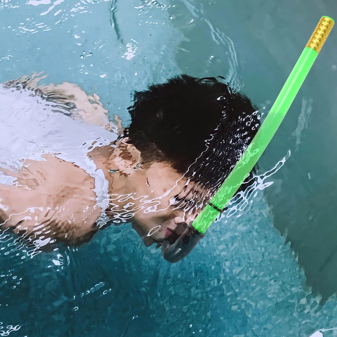 Toyvian Equipo de Snorkel Gafas de Buceo Semisecas y Aletas de Silicona Cómodas, Diseño Ergonómico para Snorkeling y Buceo Libre