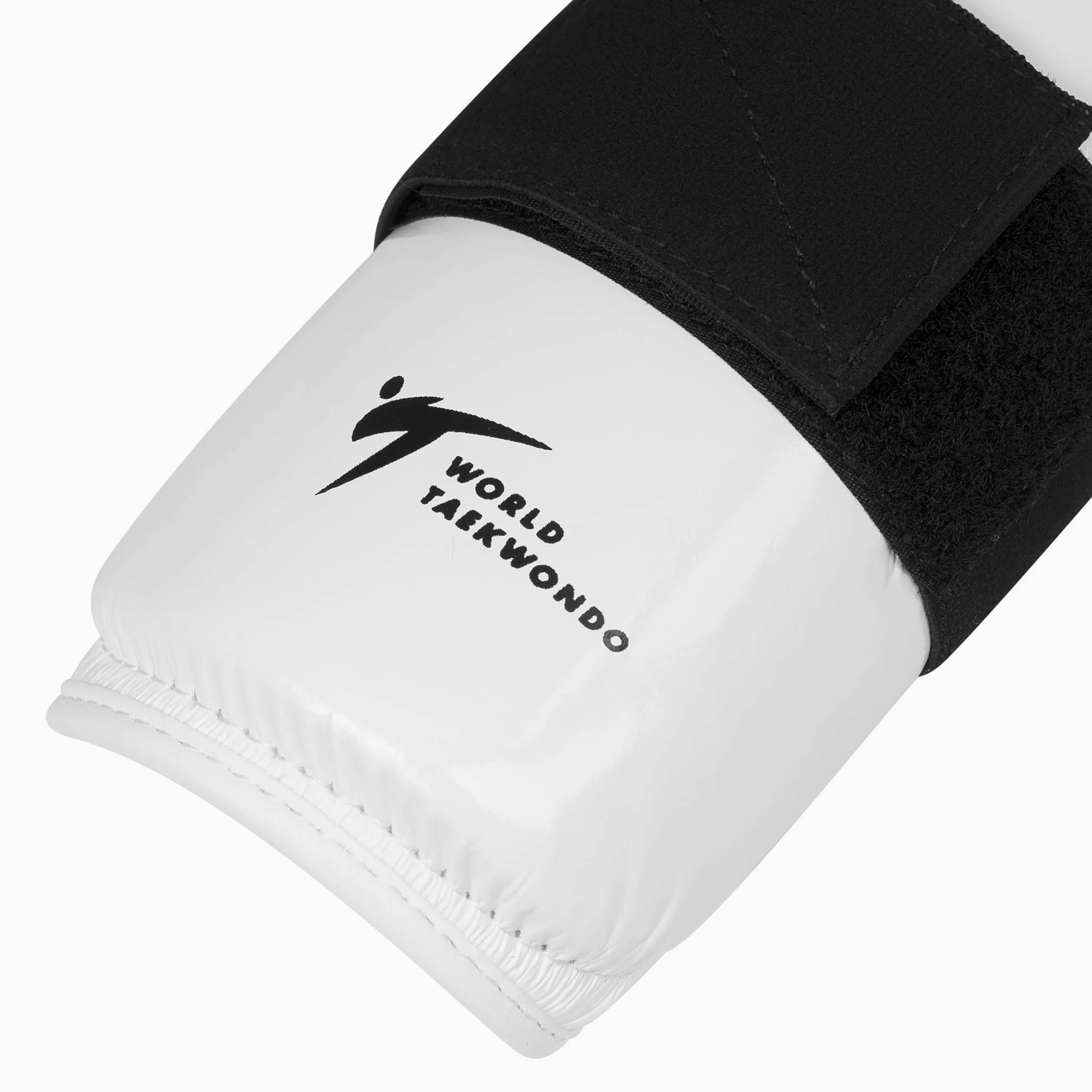 ADIDAS SHIN PROTECTOR - small