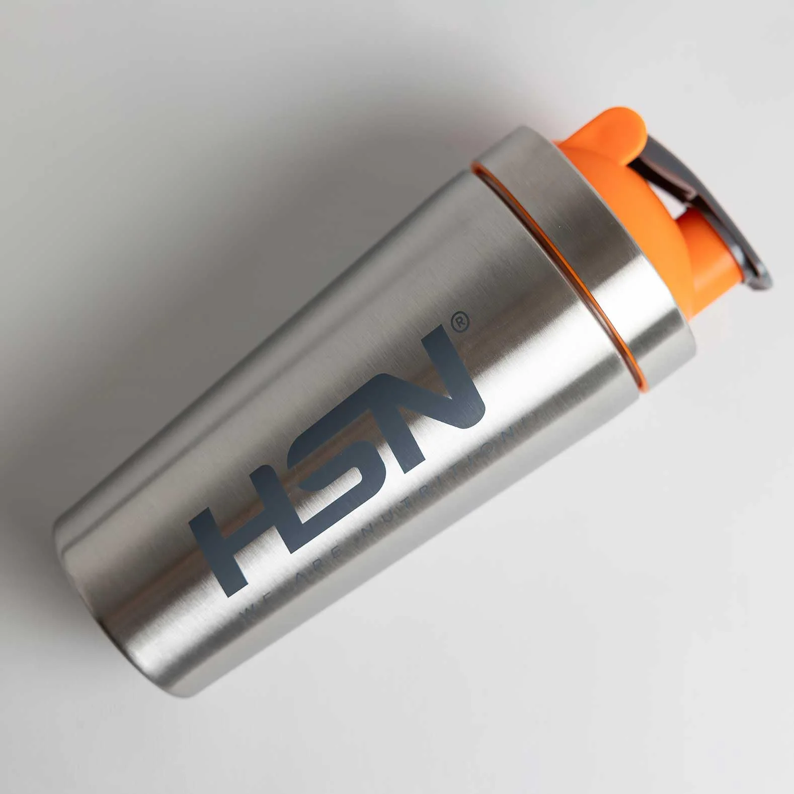 HSN Shaker We Are Nutrition! Acero Inoxidable 739ml Vaso Mezclador con Cierre Anti-Fugas