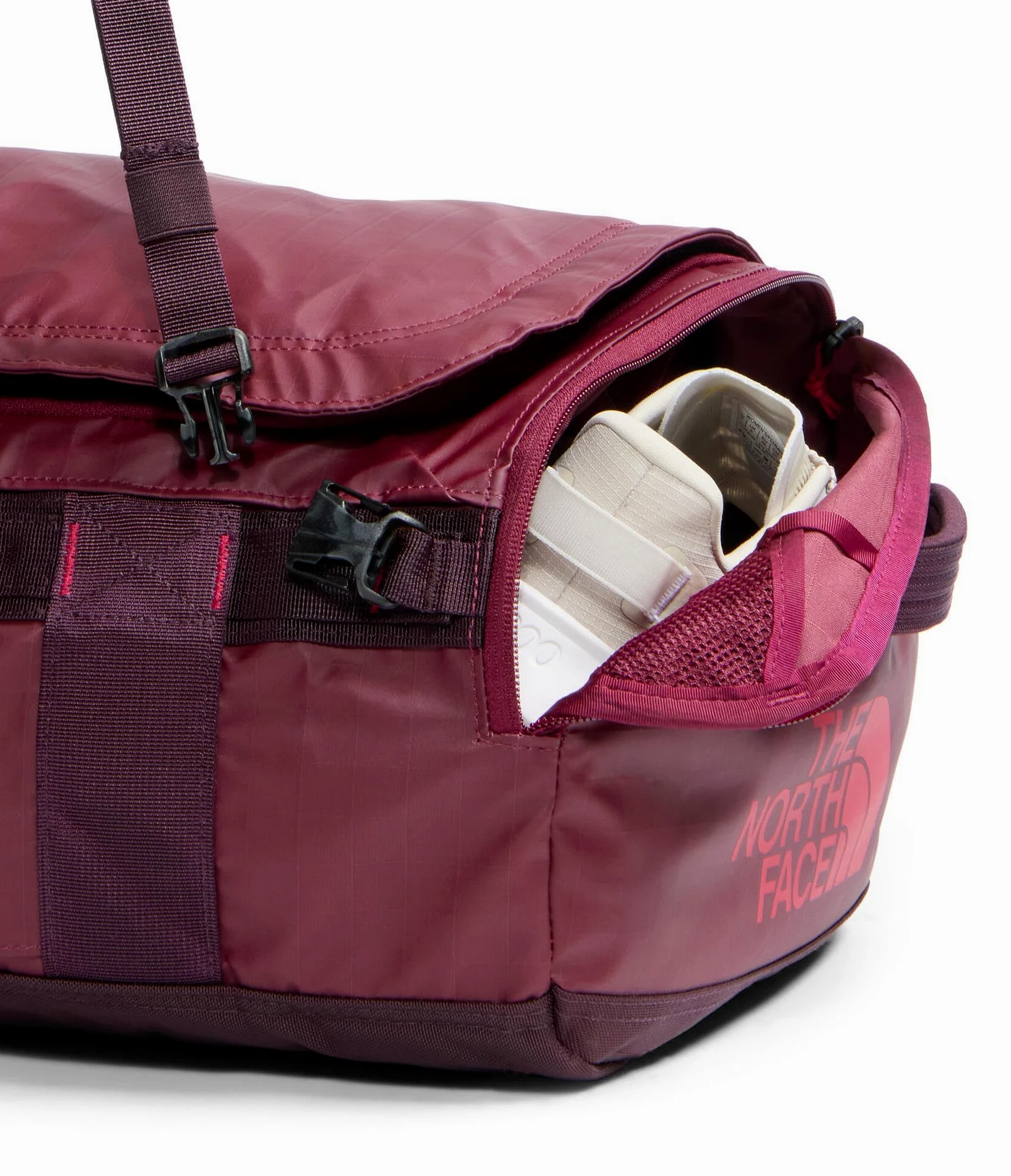 The North Face Base Camp Voyager - Bolsa de Deporte (32 L), Color Burdeos
