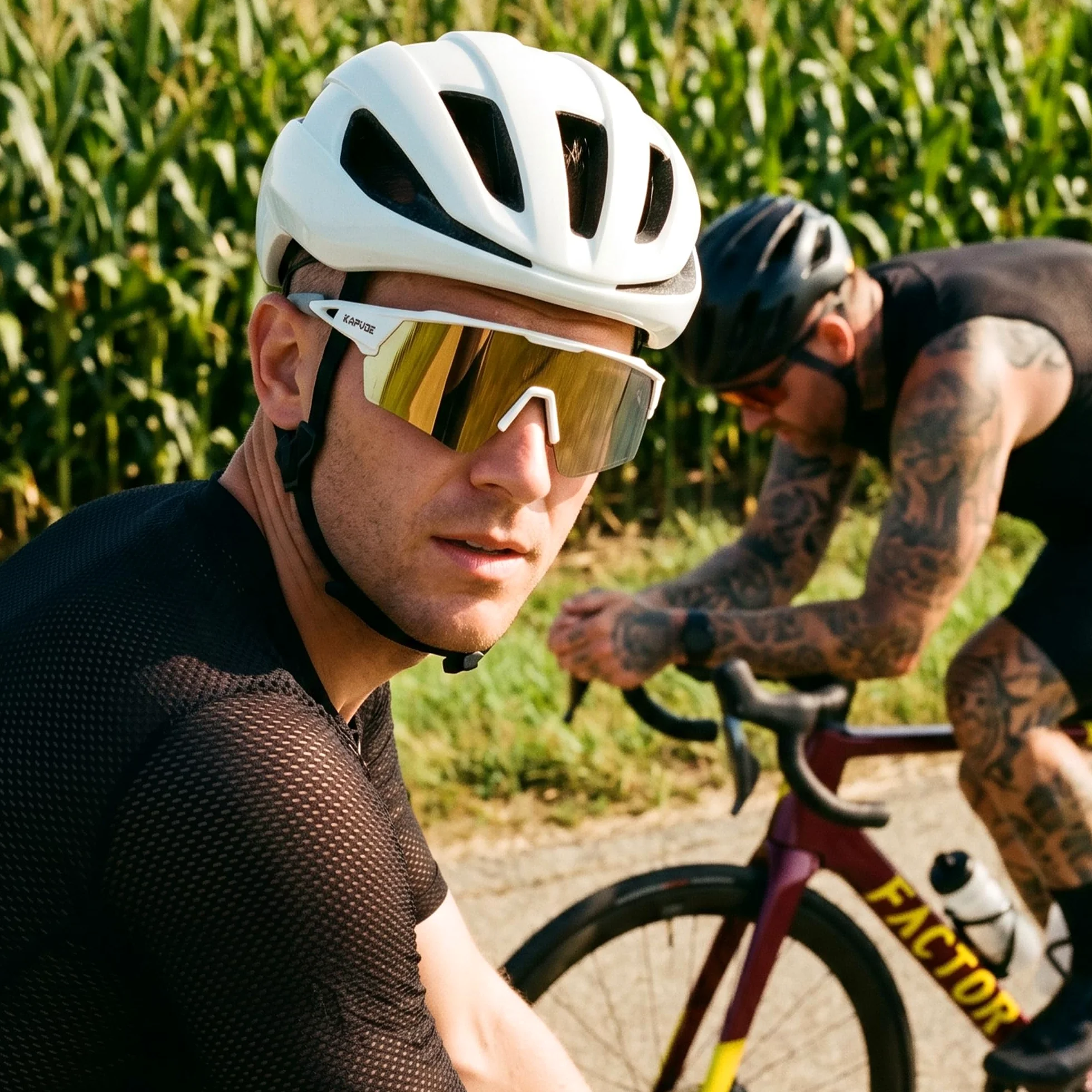 KAPVOE Gafas de Ciclismo 2 Lentes X-VYSN UV400 Hombre Mujer K198 | 2 lentes intercambiables, alto contraste X-VYSN, UV400, patillas flexibles con núcleo metálico