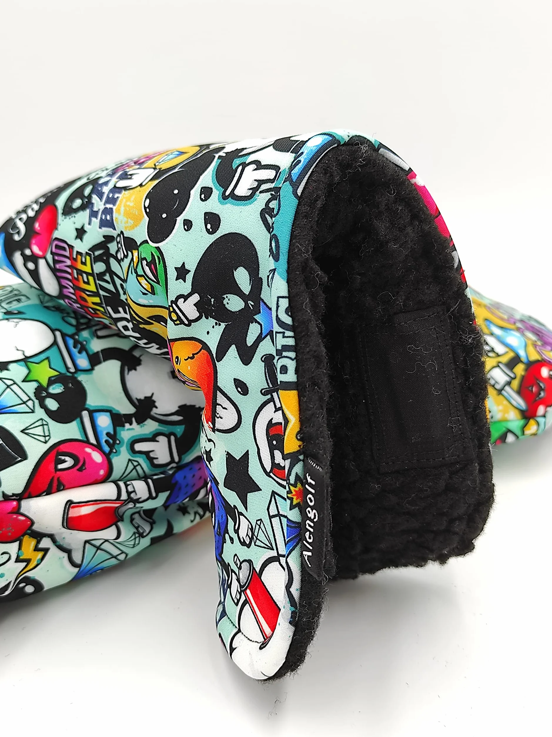 Funda Golf para Putt Graffiti Impermeable | Hecho en España | con Imán | Impermeable