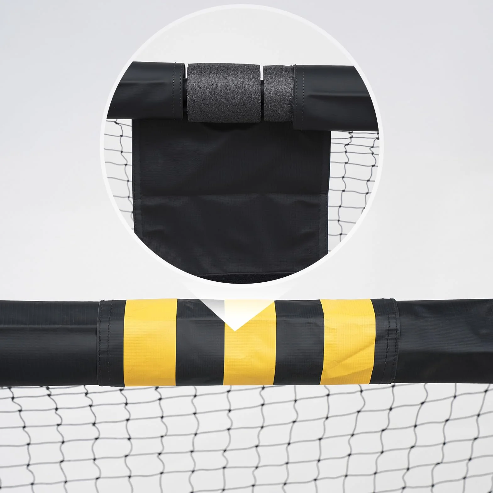 LARMNEE Portería de Fútbol 240 cm, Red de PE, Cubierta Protectora de Espuma, Resistente a la Intemperie