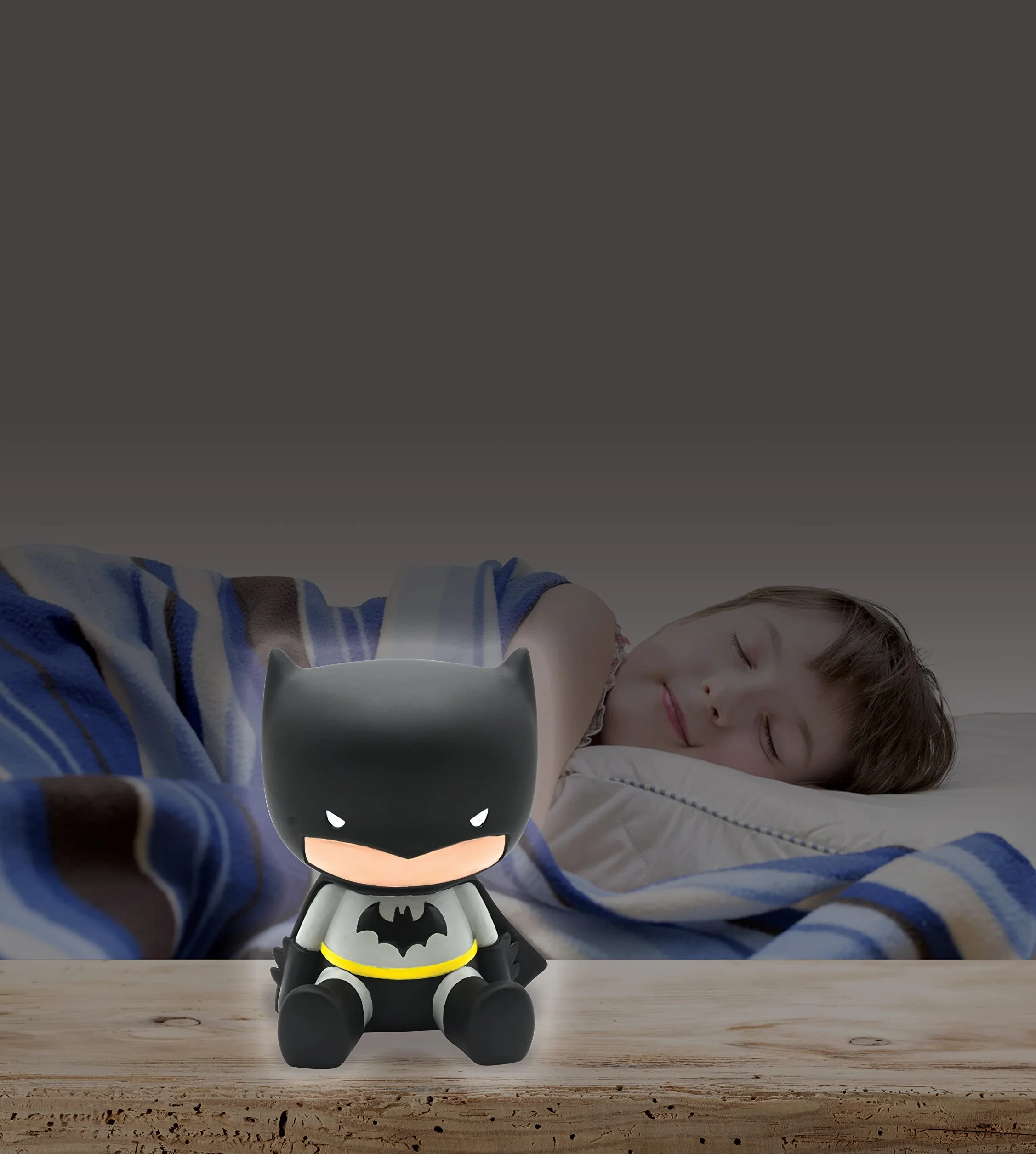 LEXIBOOK Batman Night Light LED de Bolsillo Infantil Cambio de Colores Negro NLJ01BAT