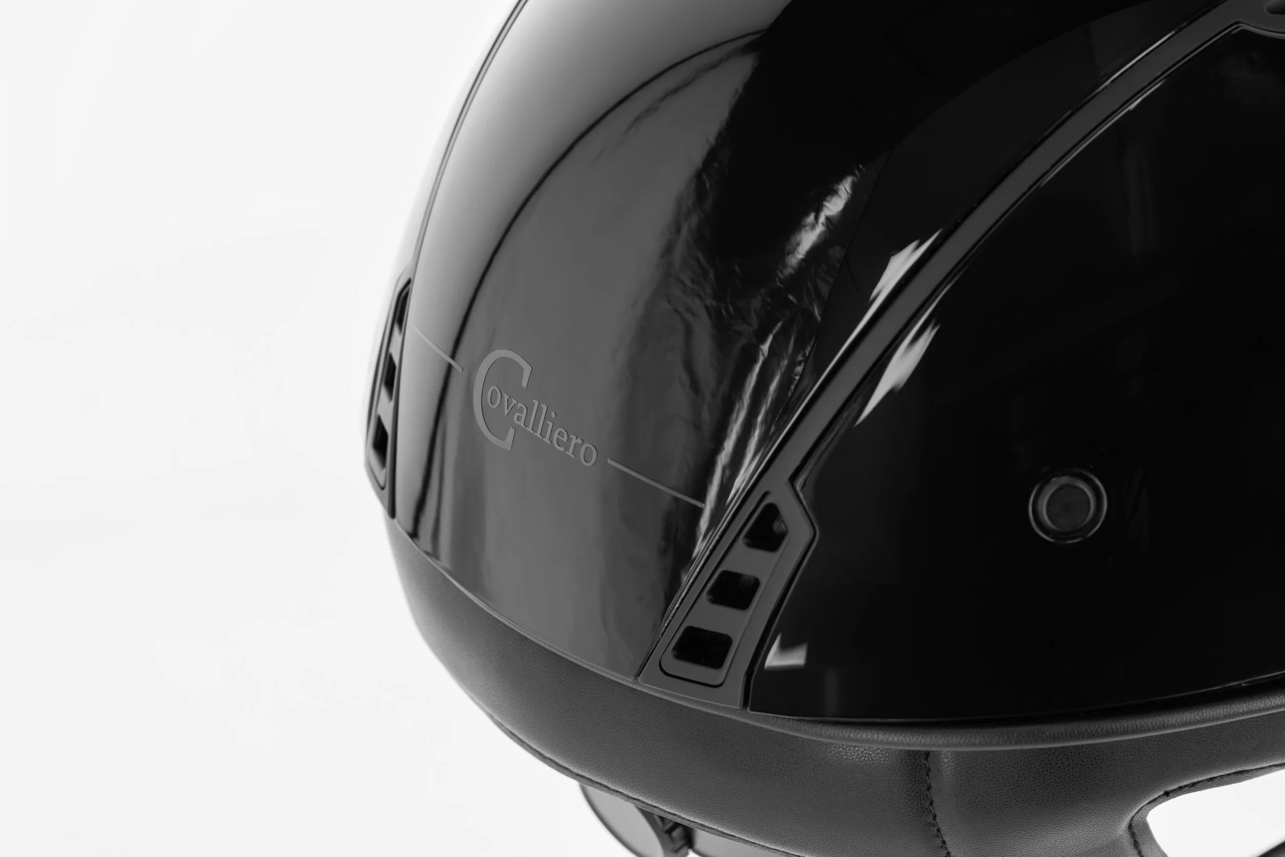 Covalliero Casco de equitación Eclipse Polo, aspecto brillante, sistema de disco, seguridad ERT, excelente ventilación, forro interior extraíble, color negro, 58-61 cm