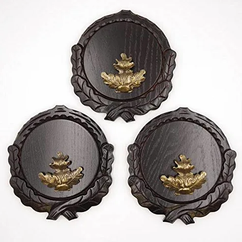 GTK - Juego de 3 placas de cuña talladas oscuras AF 16 cm con 3 hojas de roble, portada grande, tabla cuña, tabla de especias, placa de trofeos