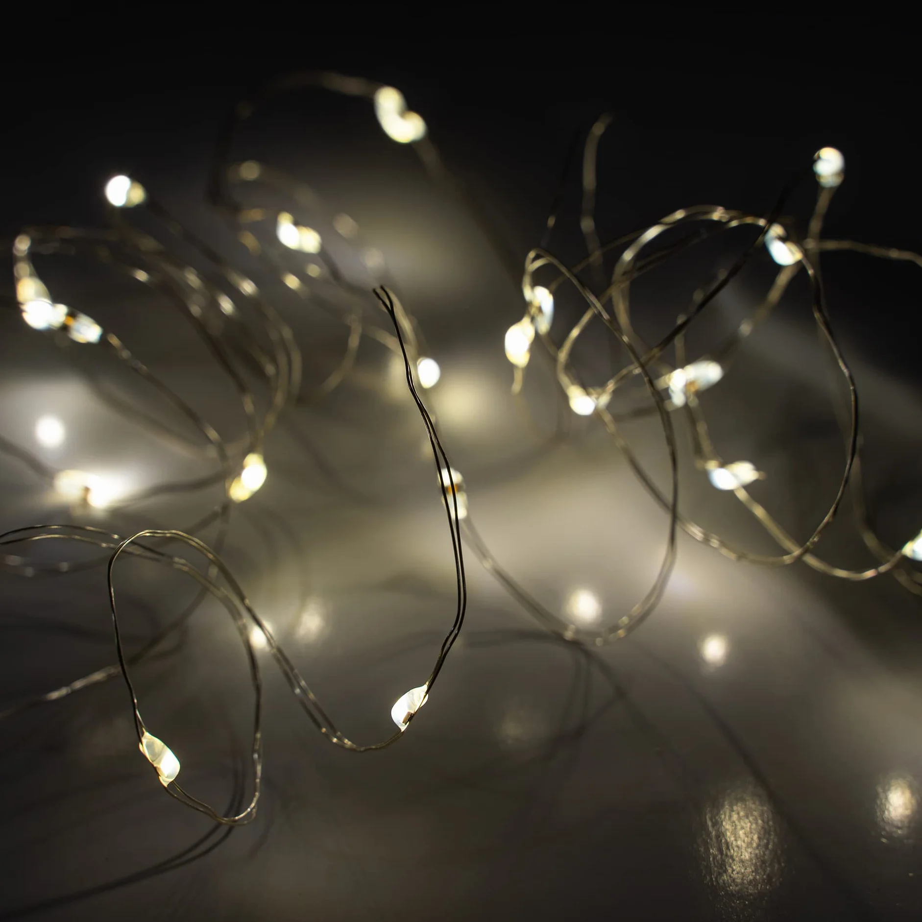 Guirnalda Luces Interior 2M 20 Pequeñas Luz Led Pilas Incluidas Blanco Cálido