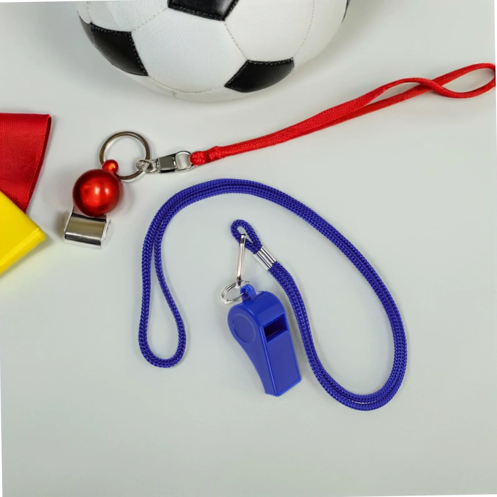 PRETYZOOM 36 Piezas Silbatos Deportivos para Emergencia con Cordón Silbato Plástico Resistente para Árbitro Camping Senderismo Fútbol y Baloncesto Sonido Fuerte Azul