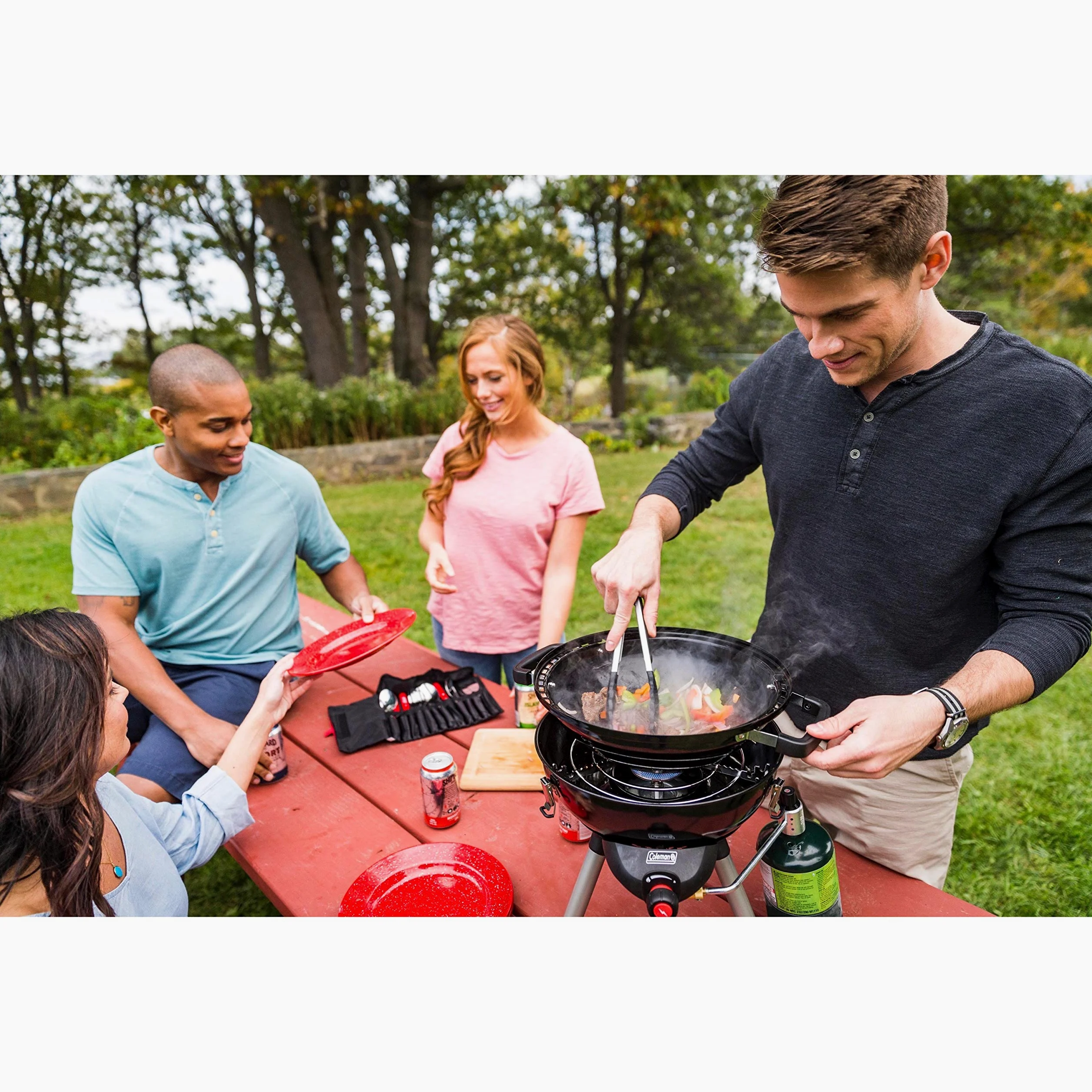 Coleman Speckled Enamelware Dining Kit (Red) [Sports] (japan import)