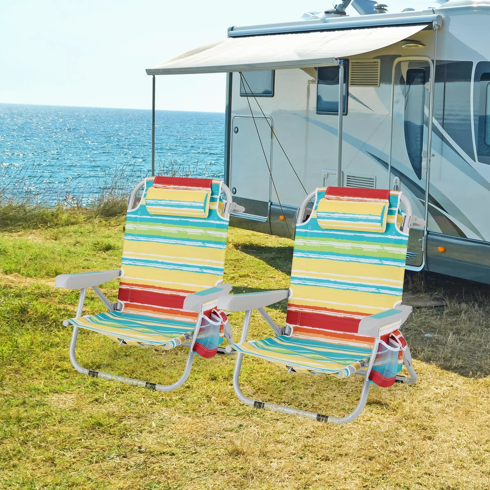 GIANTEX Silla de Playa Plegable con Bolsa de Almacenamiento, Bolsillos Laterales, Reposacabezas y Soporte para Toallas, Respaldo Ajustable 5 Niveles (2, Rayas Coloridas, 65 x 66 x 78 cm)