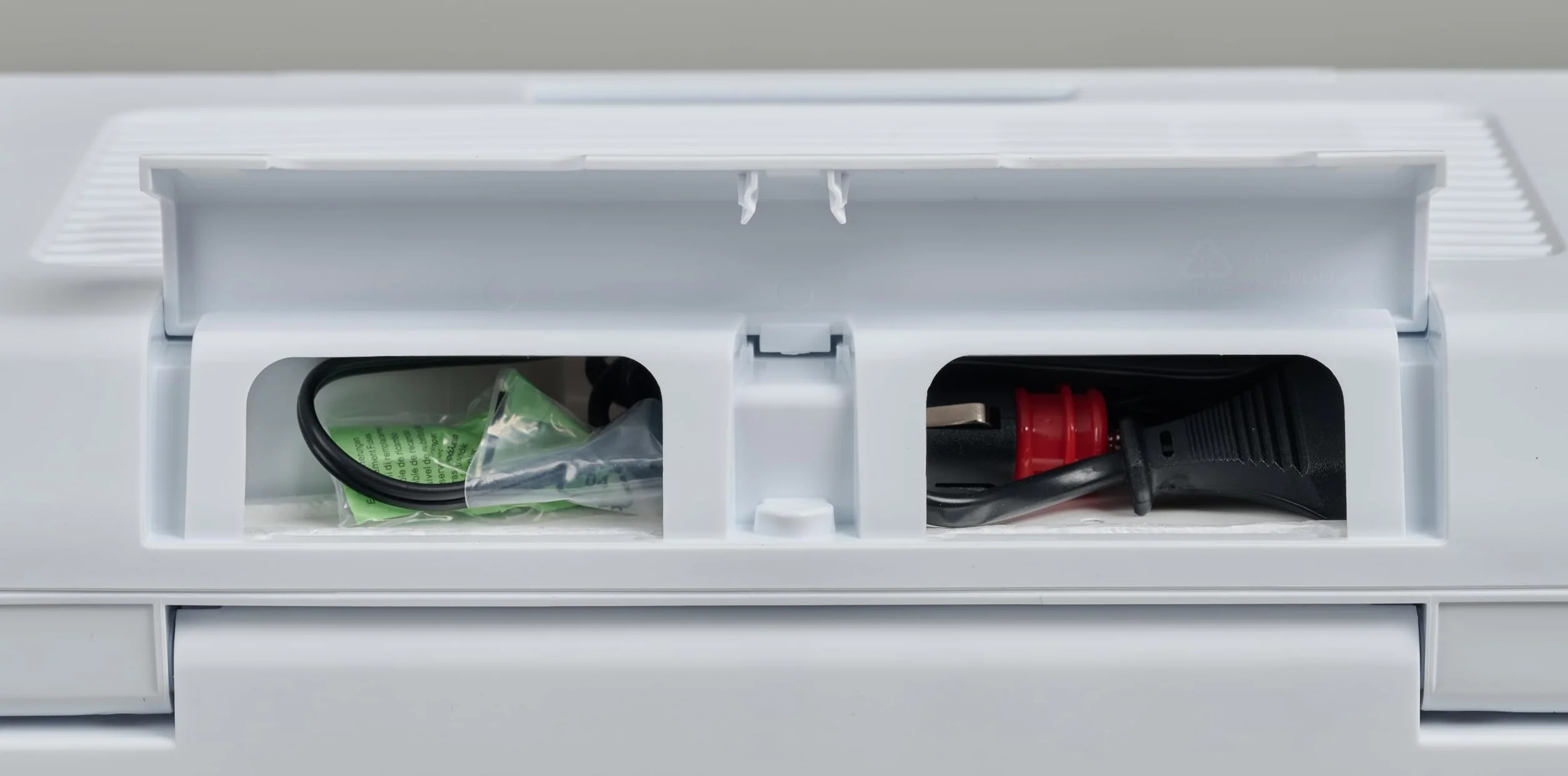IGLOO IE27 Nevera Eléctrica 12V 230V 27L Mini Frigorífico Compacto Portátil
