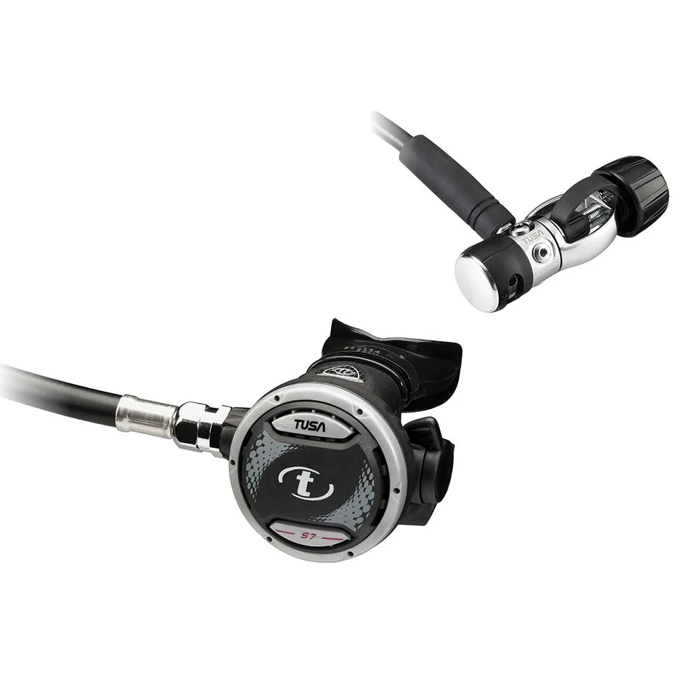 TUSA Paquete completo de equipo de buceo, conjunto de reguladores montados BCD y bolsa de registro GUpG para computadora de buceo, tamaño mediano
