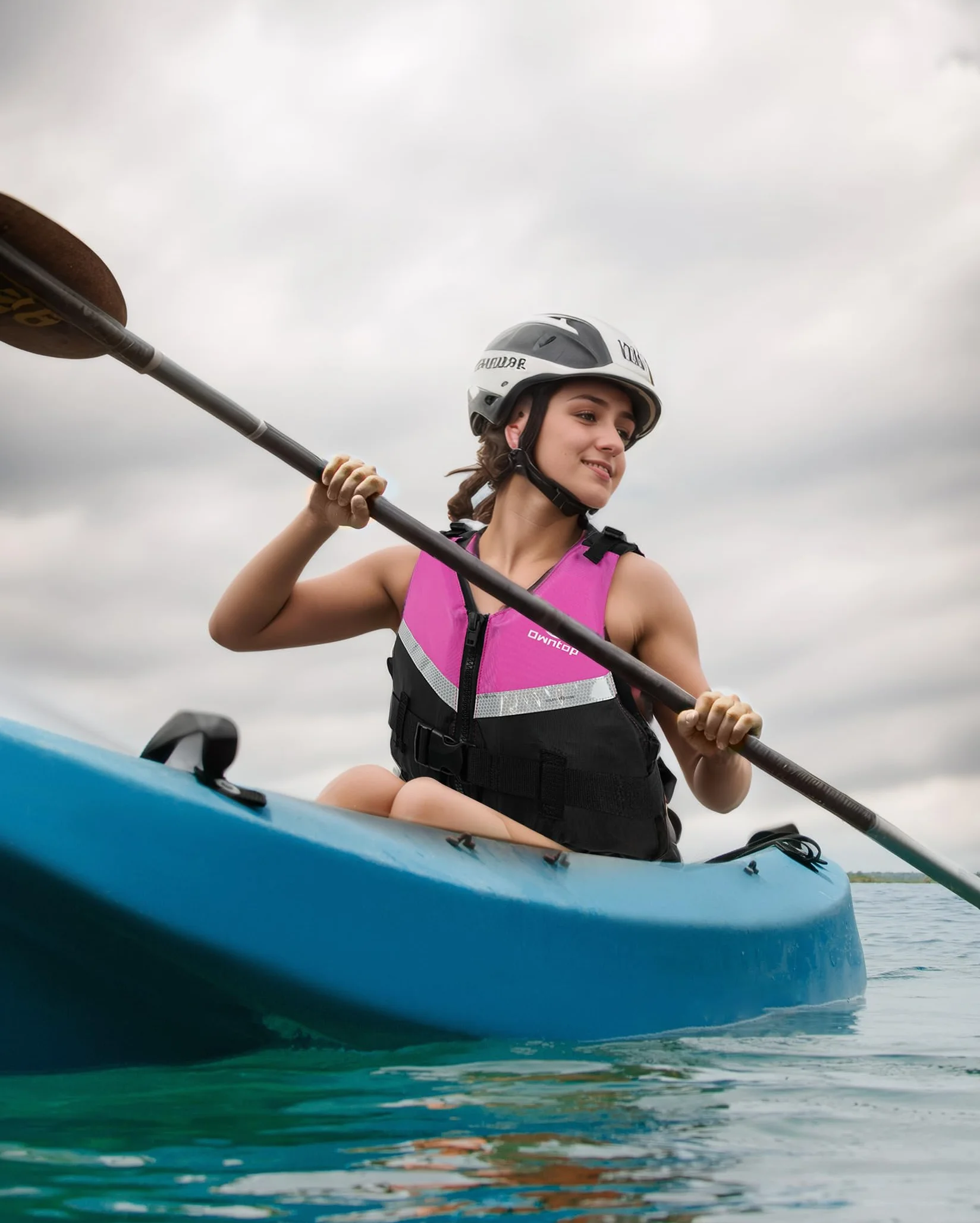 Owntop Chaleco de Natación para Jóvenes y Niños, Chaleco de Flotabilidad Ligero Unisex, Ayuda a la Flotabilidad Ajustable con Correa Inguinal Cómoda para Kayak, Pesca, Natación