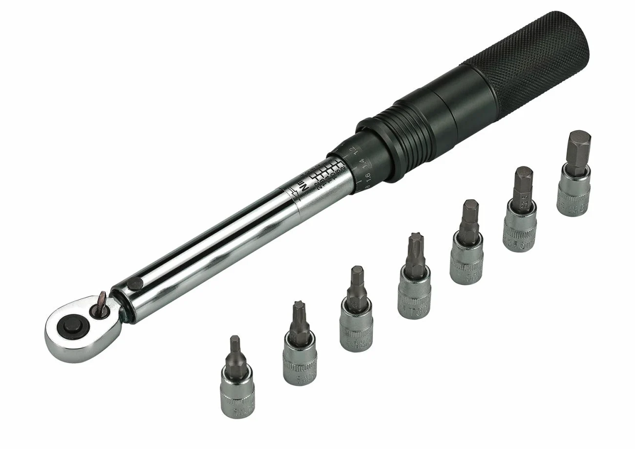 BBB Ciclismo, TorqueSet Deluxe, Juego de Llaves dinamométricas y Llaves hexagonales para Bicicletas de Carretera y montaña, Kit de reparación, Herramienta Manual, T25 T30 Torx, 2-24 NM, BTL-173,