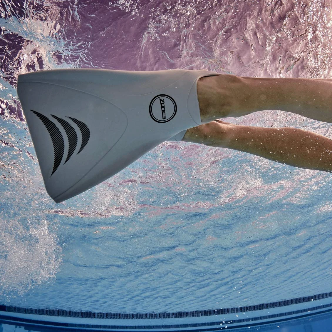 ZONE3 Aletas de Entrenamiento de natación Ergo de Silicona V-Flex