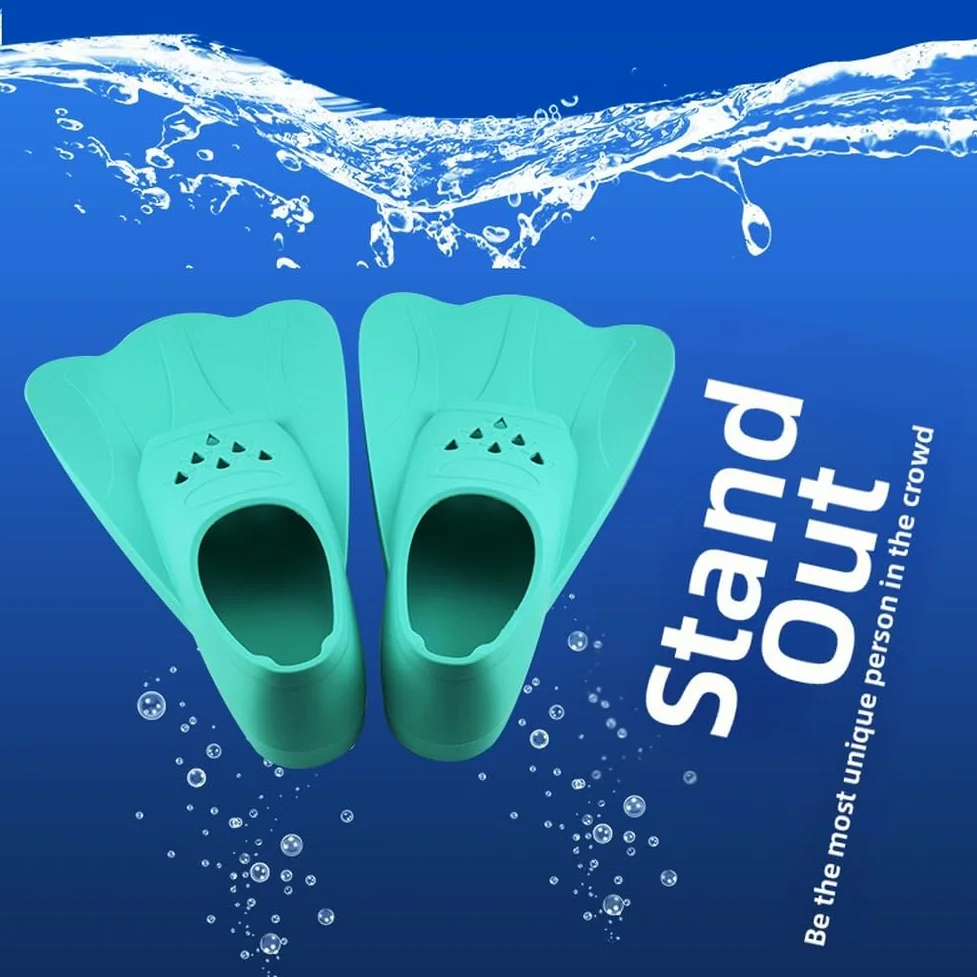Aletas de natación de silicona, para entrenamiento, cuchillas cortas profesionales para mejorar la técnica de patadas y aletas de pie flexibles, para adultos y niños en el regazo de la piscina