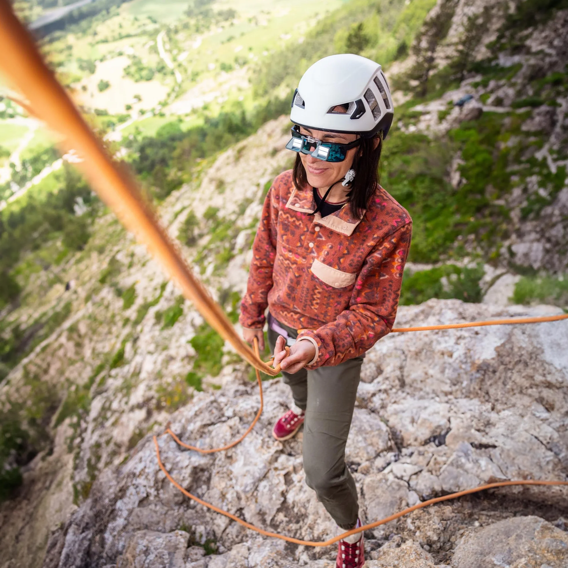 Y&Y Vertical Clip Up gris