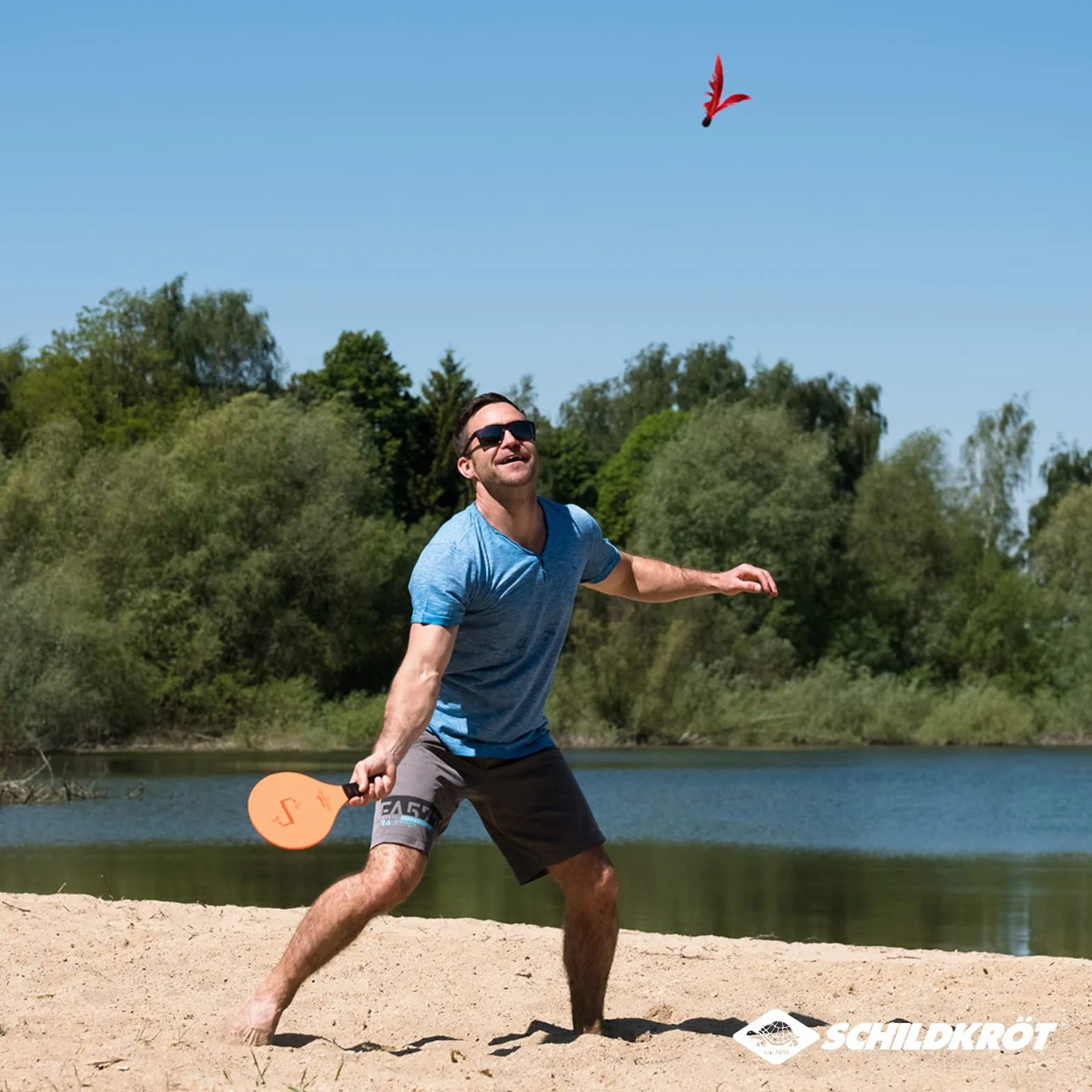 Schildkröt Jazzminton 970155 - Juego de 2 Raquetas, 3 Bolas LED para Jugar por la Noche, Juego de Bolas de Playa, Gran diversión para jóvenes y Mayores