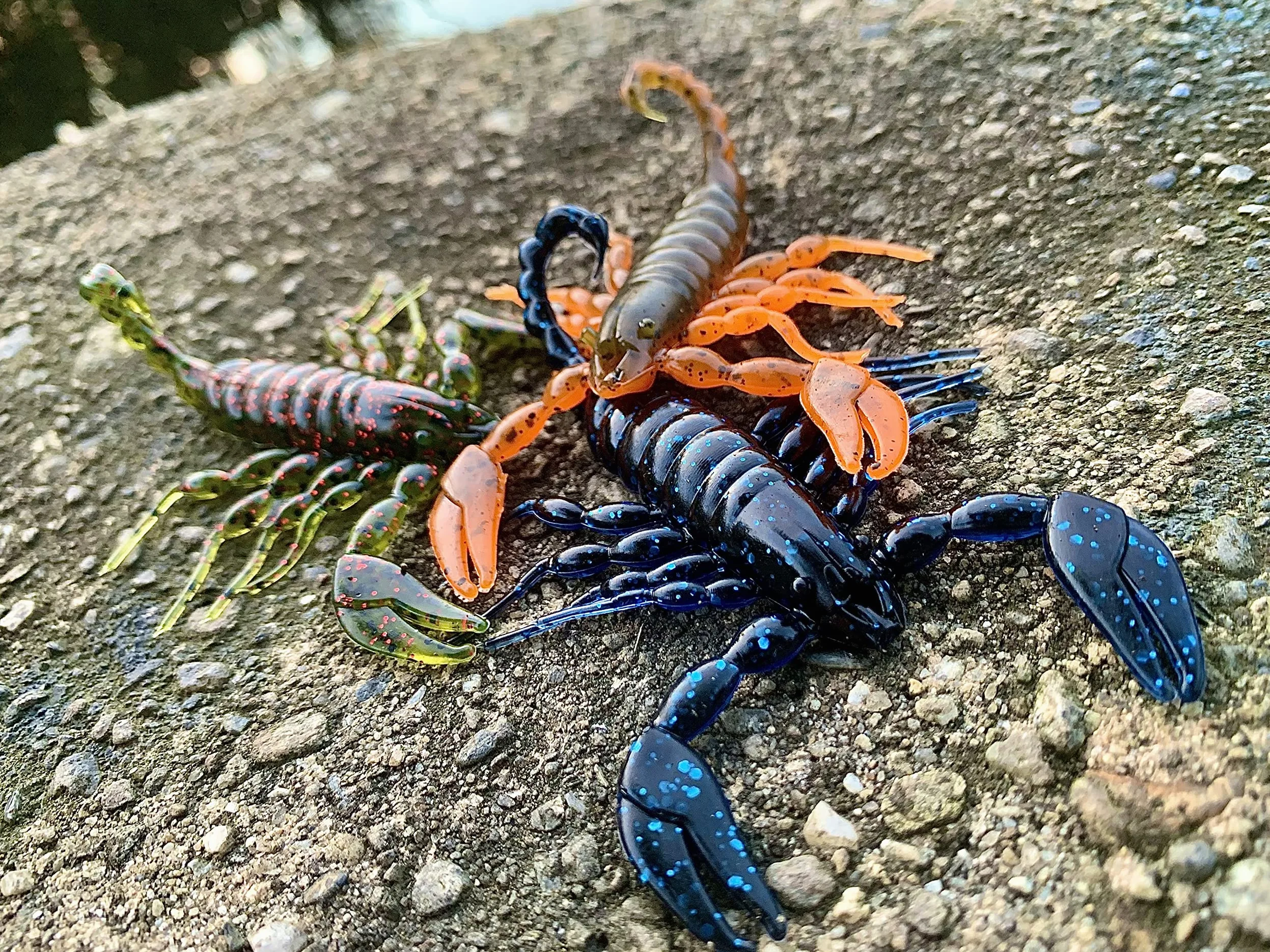 FRESHBAITZ Scorpion Sampler Kit | Señuelos de pesca de plástico suave para boca grande de agua dulce y lubina de boca pequeña, paquete de aparejos de pesca