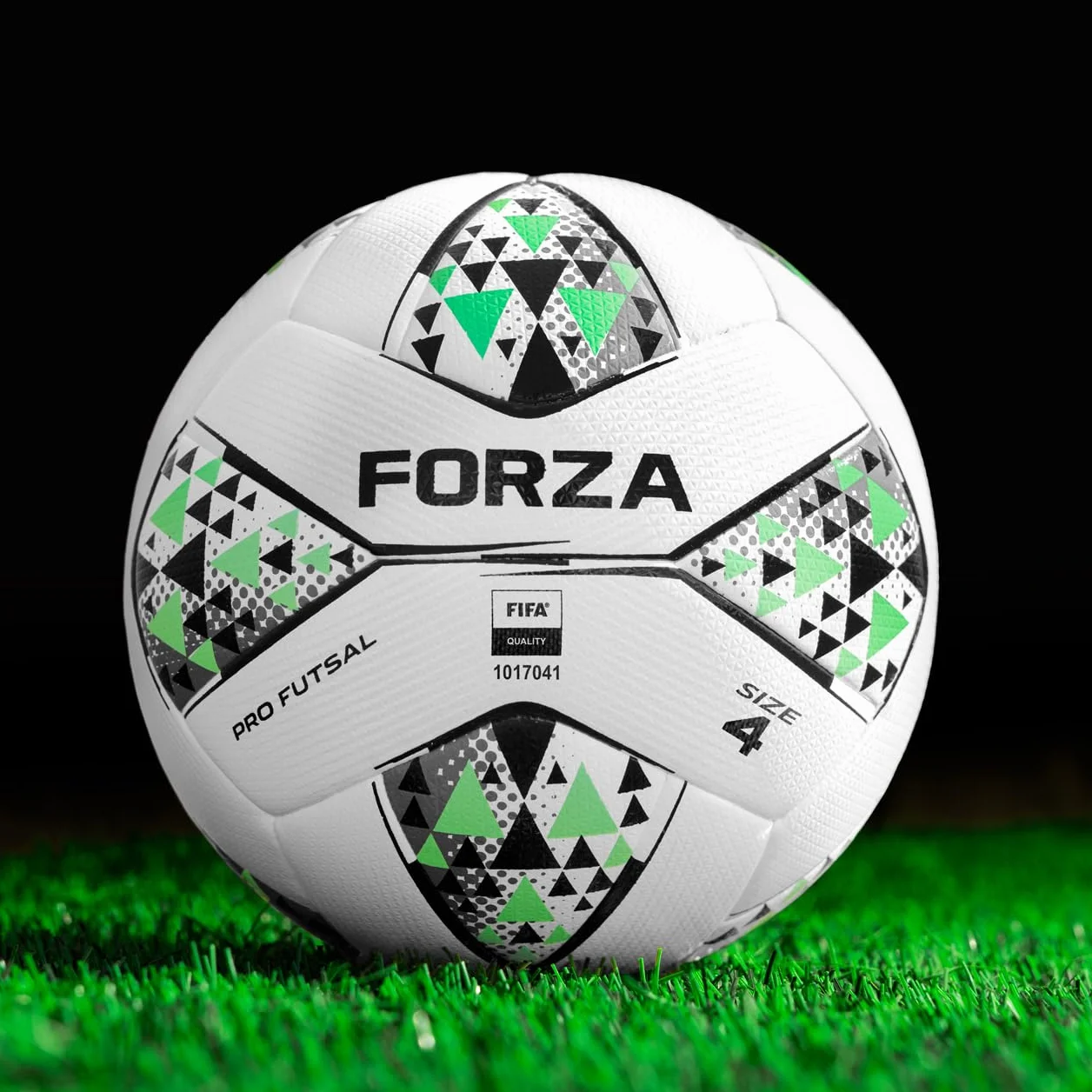 FORZA Balones de fútbol de fútbol sala [Tamaño 3/4] - Balón de partido de alto rendimiento de rebote bajo - Paquete de 1/3/12 (tamaño 4, paquete de 12)