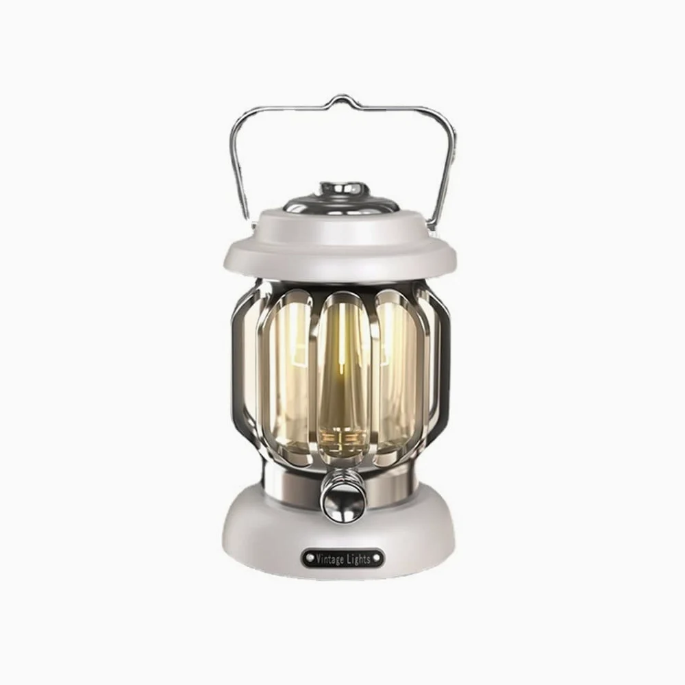Pinzas cocodrilo aisladas, pinzas cocodrilo. Retro Portable Garden Lantern - Outdoor Kerosene Lamp for Camping, Tent, and Yard Use