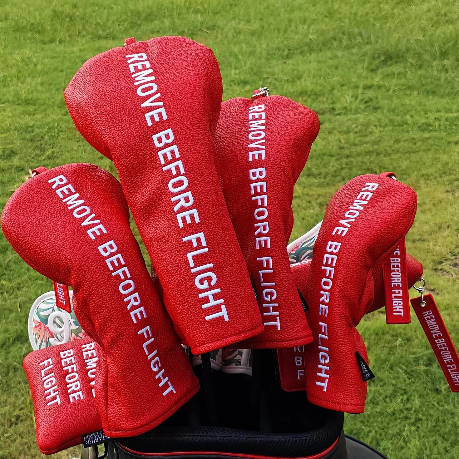 Funda roja para cabeza de golf con diseño de quitar antes de vuelo para palo de conductor