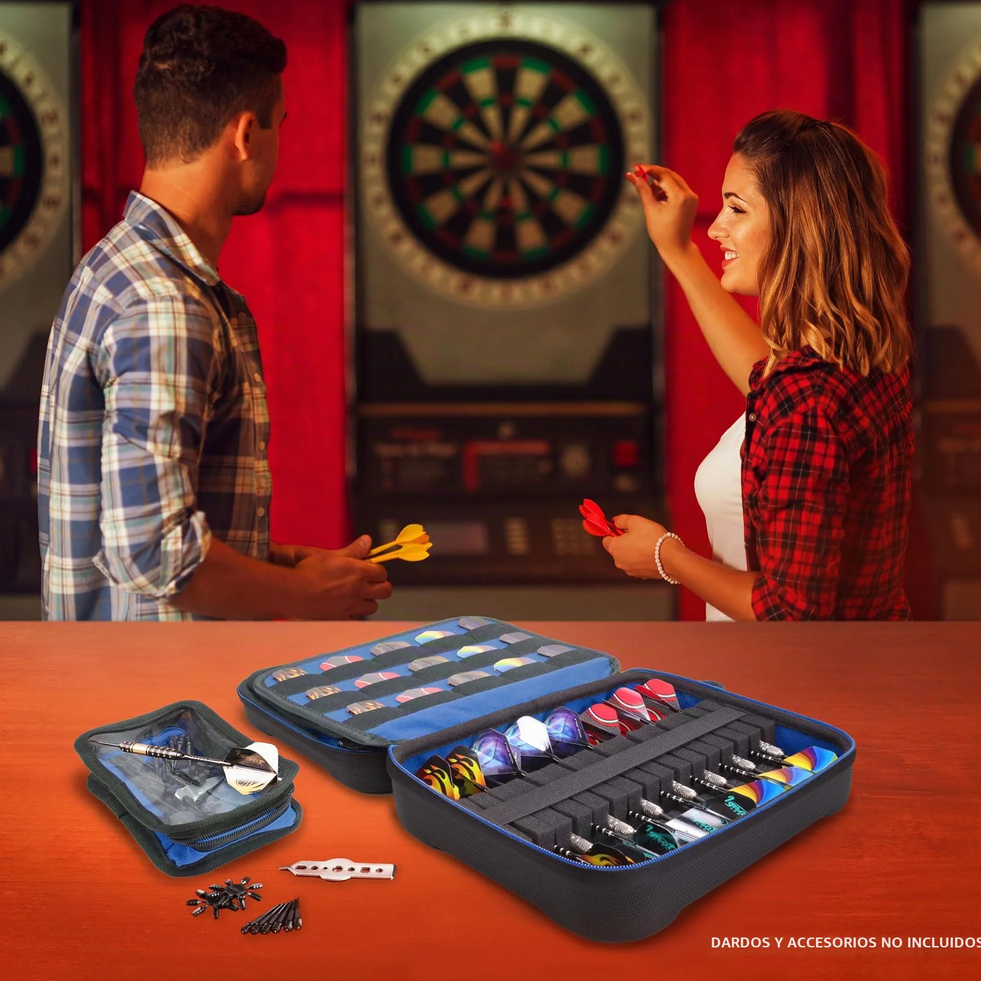 USA Gear Funda para Dardos semirrígida XL, Funda de Transporte para Dardos (15), Puntas de Dardos, Ejes de Dardos, vuelos de Dardos y más Accesorios de Dardos, Compatible con Dardos de Punta Suave y