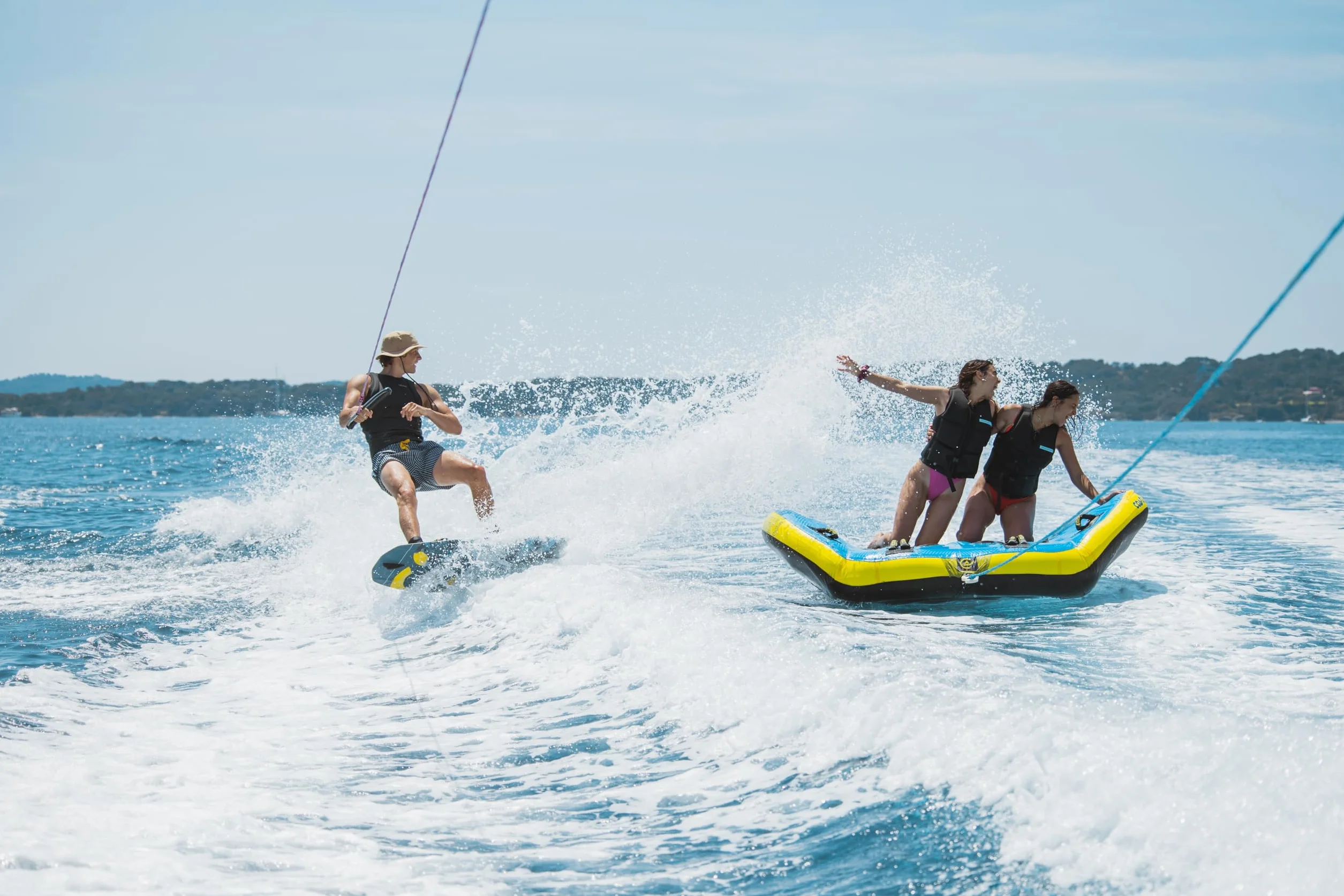 Coasto KYANIT Wakeboard 140 Multicolor