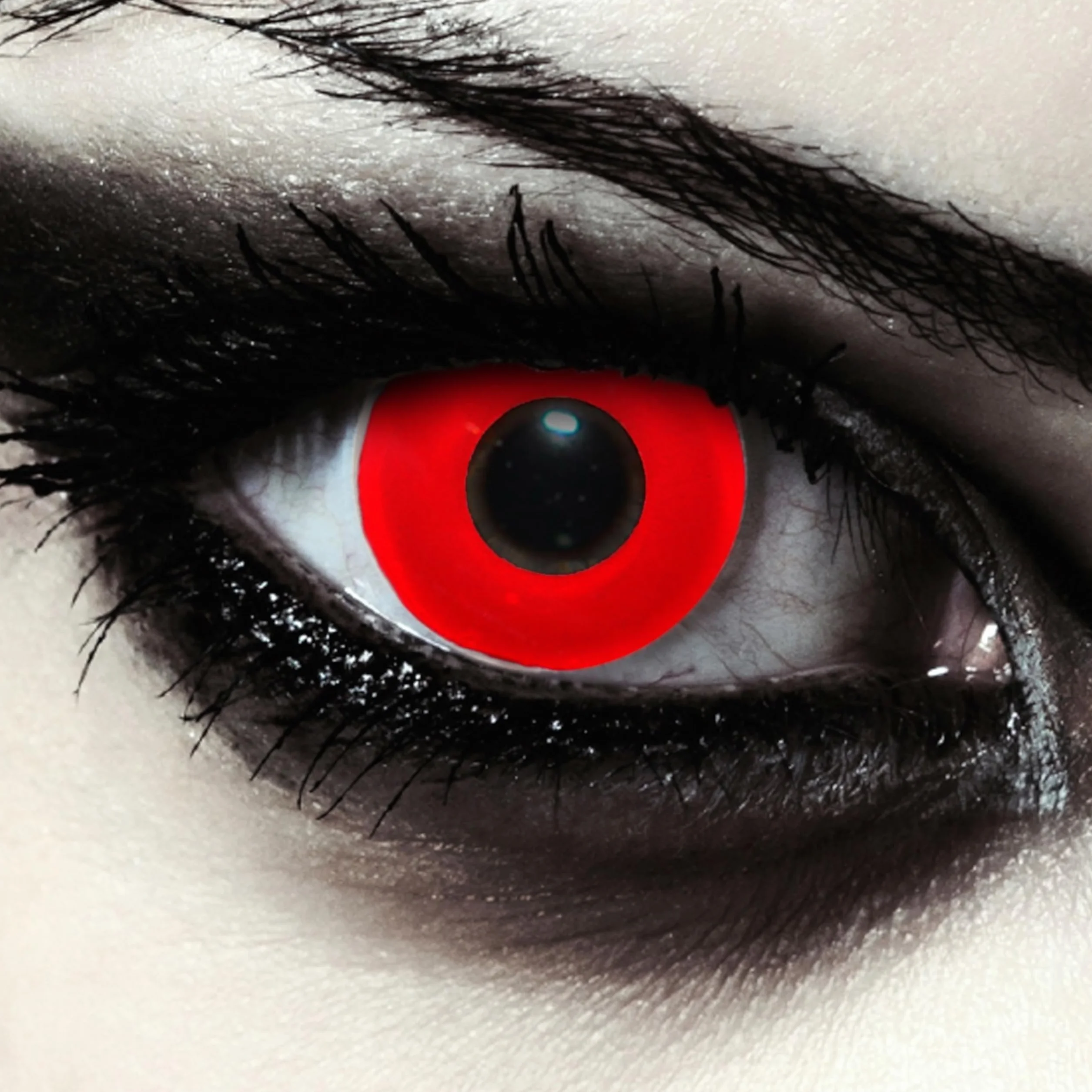 Lentillas de color rojo Halloween vampiro Blood Eye 1 par sin graduación