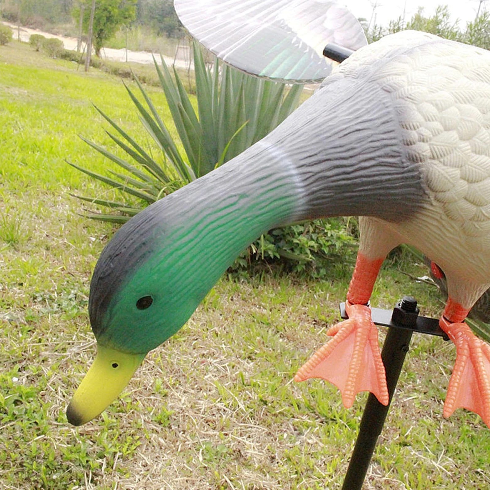 Señuelos de caza , diseño realista, pájaro falso de caza | movimiento de control remoto alimentado por pilas, instalación sin esfuerzo, pájaro falso para aventura al aire libre