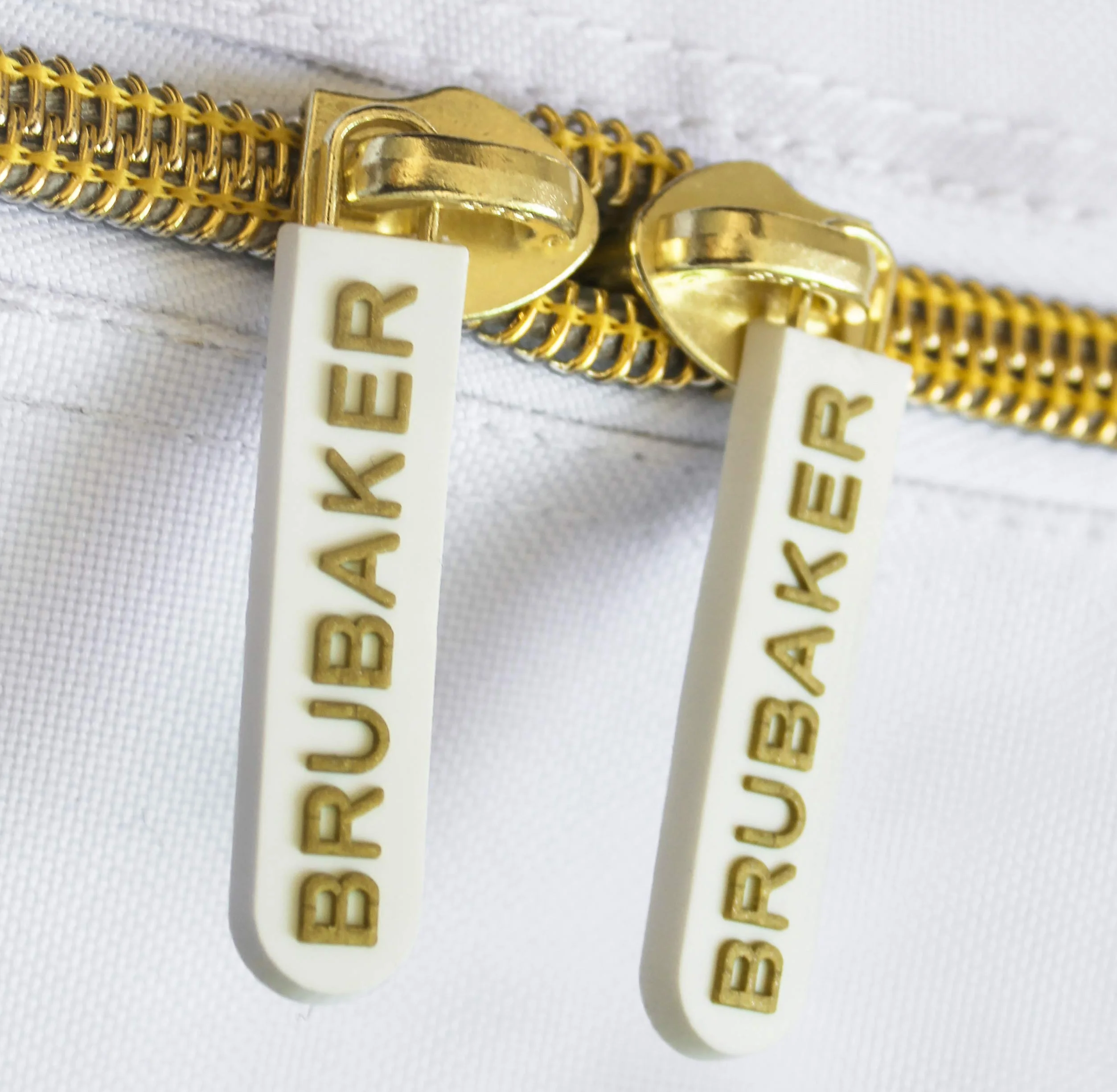 BRUBAKER St. Moritz Bolsa de Deporte Mochila para Botas de esqui Casco Accesorios Blanco Dorado