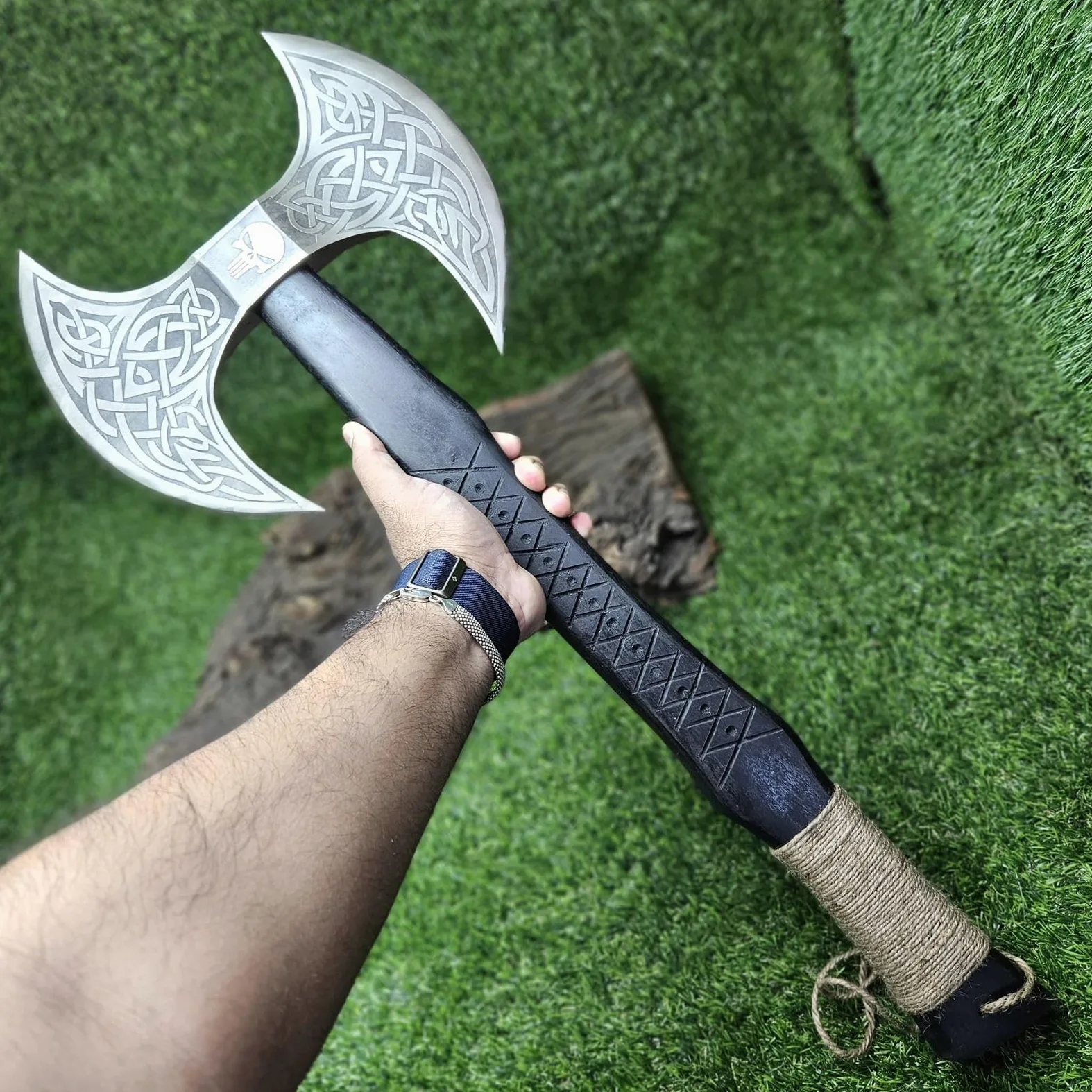 AX-7001 - Hacha vikinga de acero al carbono forjado con eje de madera de rosa, hacha de doble filo