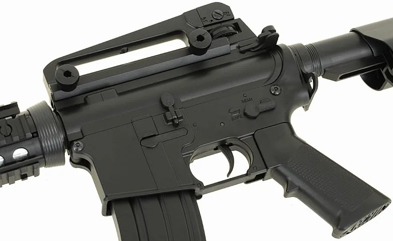 Fusil Rifle réplica Airsoft eléctrica CM.507 M4 Negra Cyma con batería, Cargador de batería y Cargador de Bolas hi-Cap